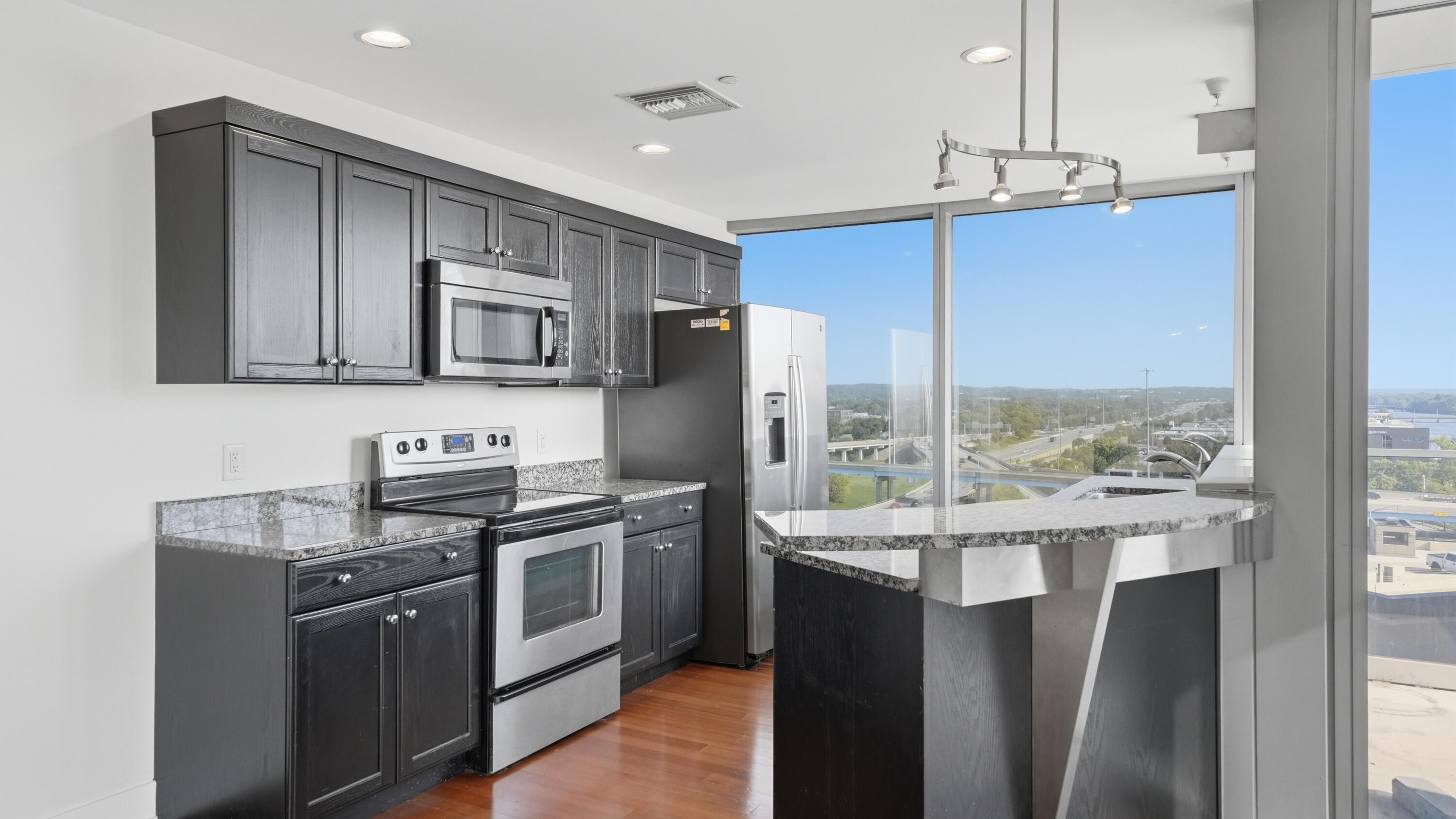 335 Bridge Street NW Grand Rapids MI 49504