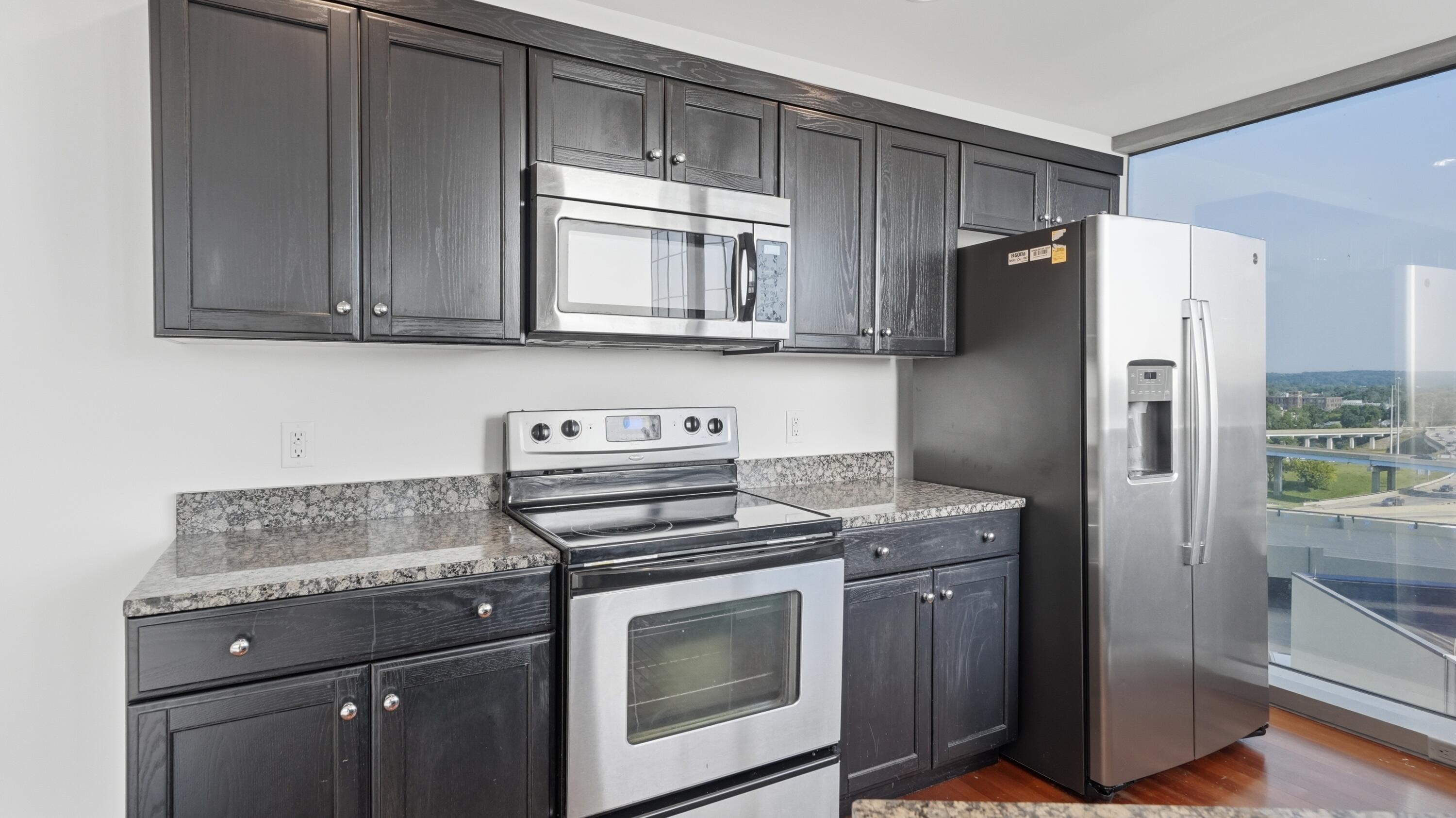 335 Bridge Street NW Grand Rapids MI 49504