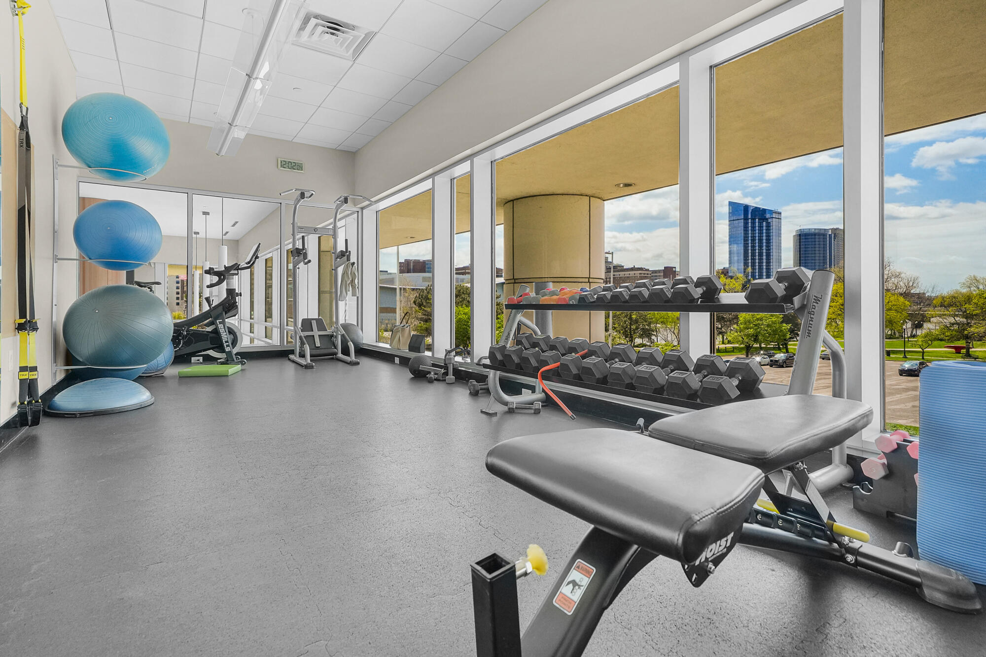 335 Bridge Street NW Grand Rapids MI 49504