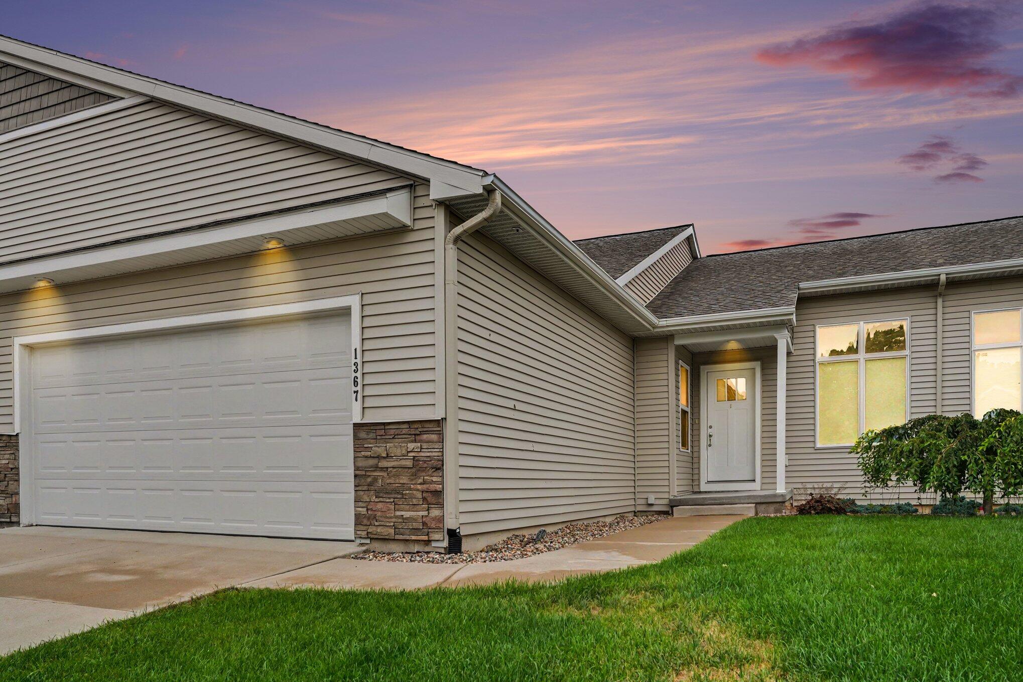 1367 S Village Circle Kalamazoo MI 49009