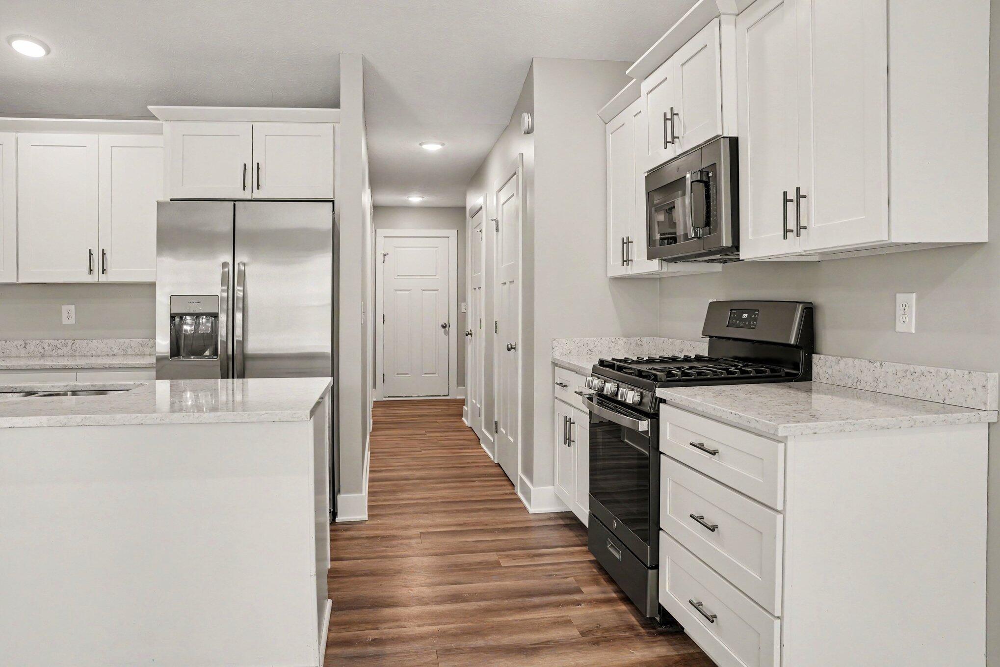 1367 S Village Circle Kalamazoo MI 49009