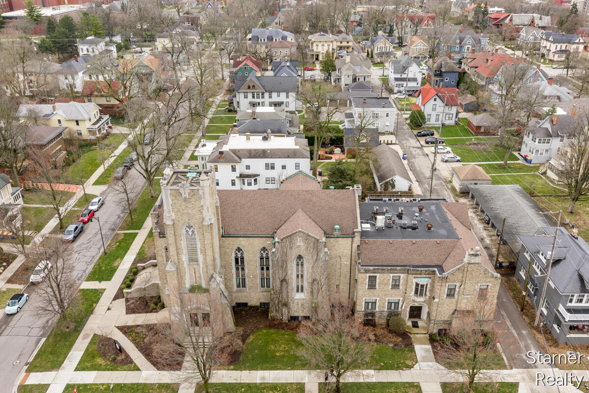 253 Prospect Avenue NE Grand Rapids MI 49503