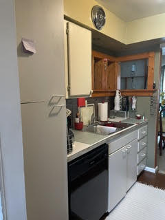 1477 N Saxony Drive SE Grand Rapids MI 49508