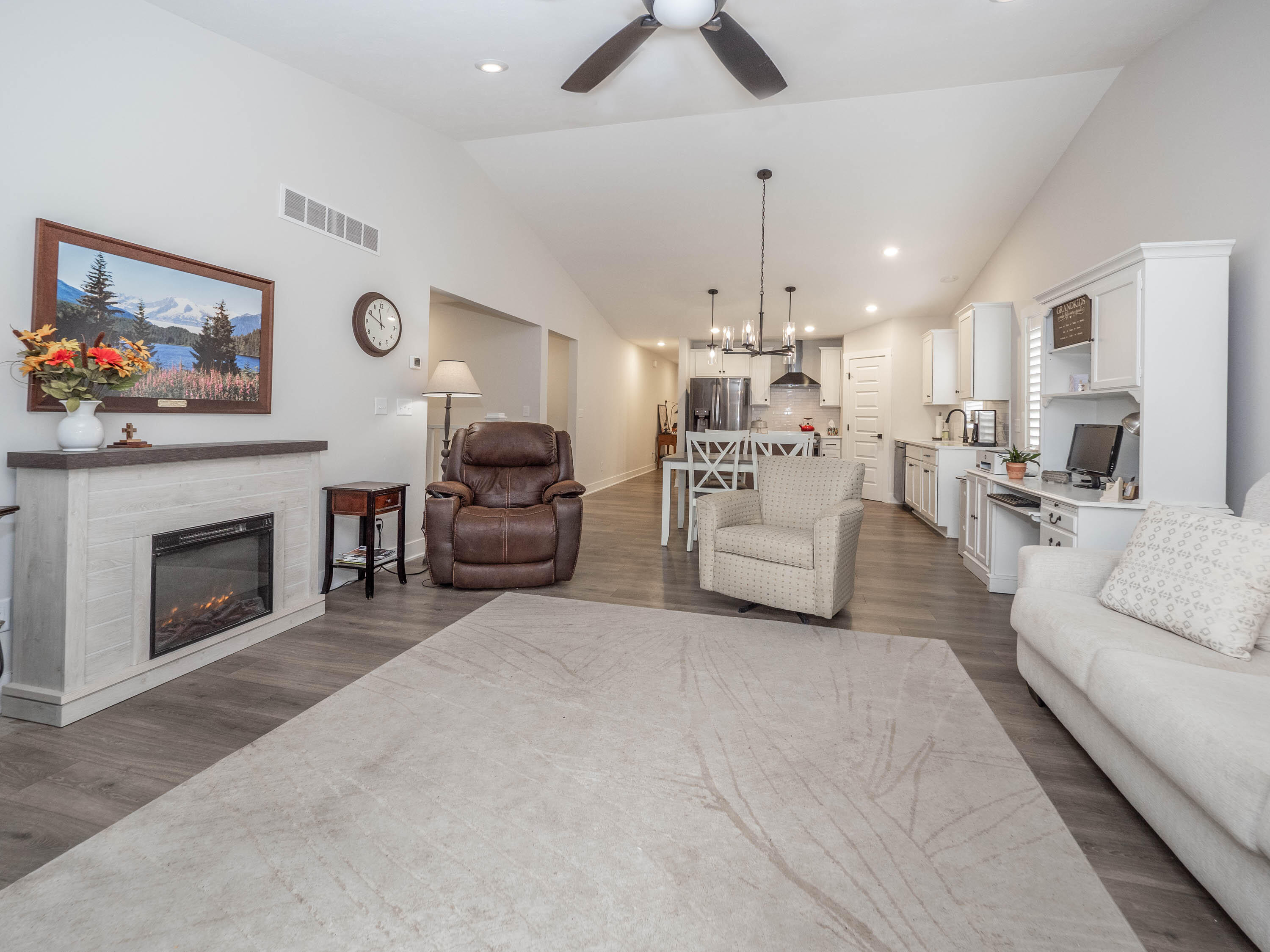 211 Hickory Valley Drive Kalamazoo MI 49009