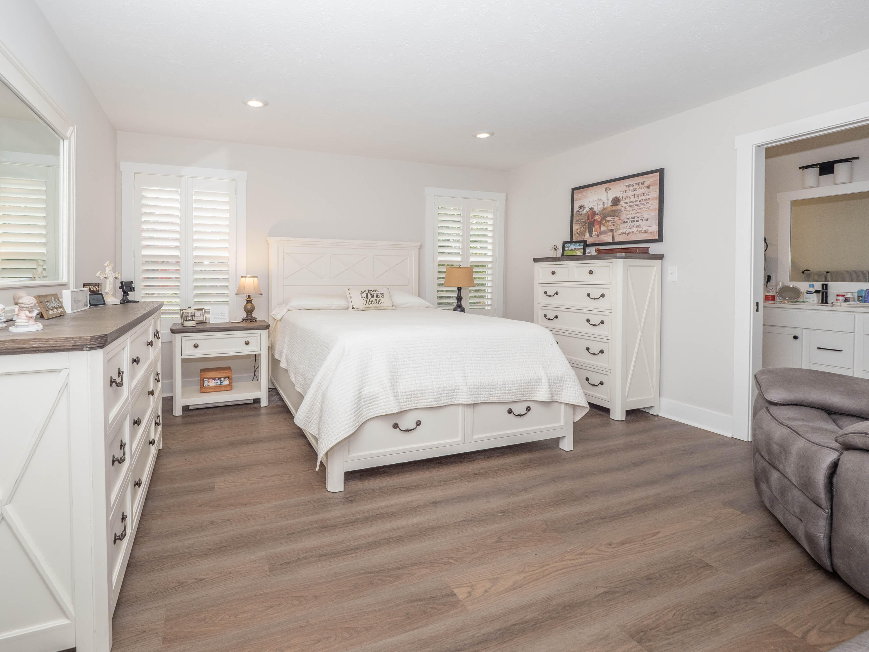 211 Hickory Valley Drive Kalamazoo MI 49009