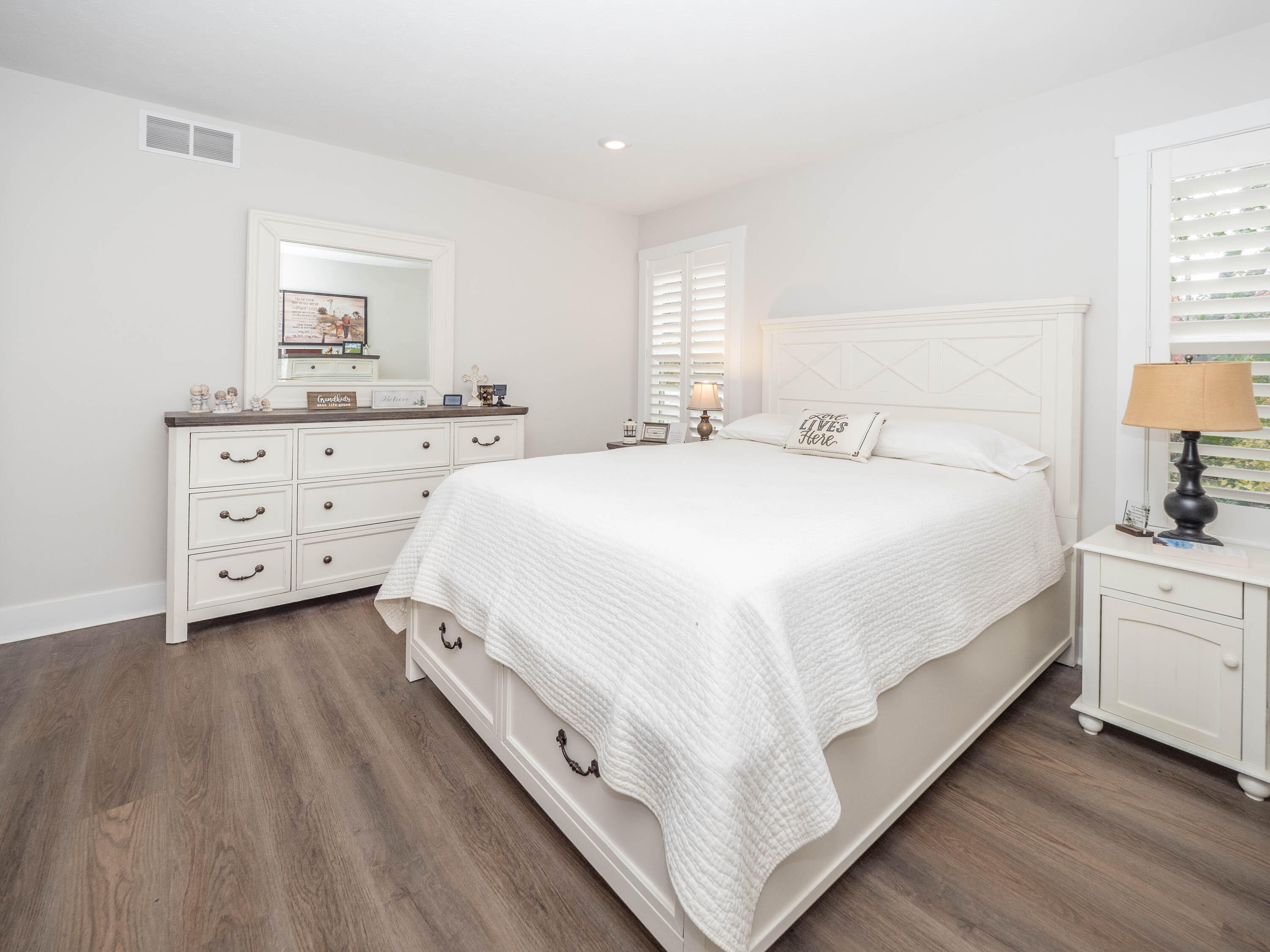 211 Hickory Valley Drive Kalamazoo MI 49009
