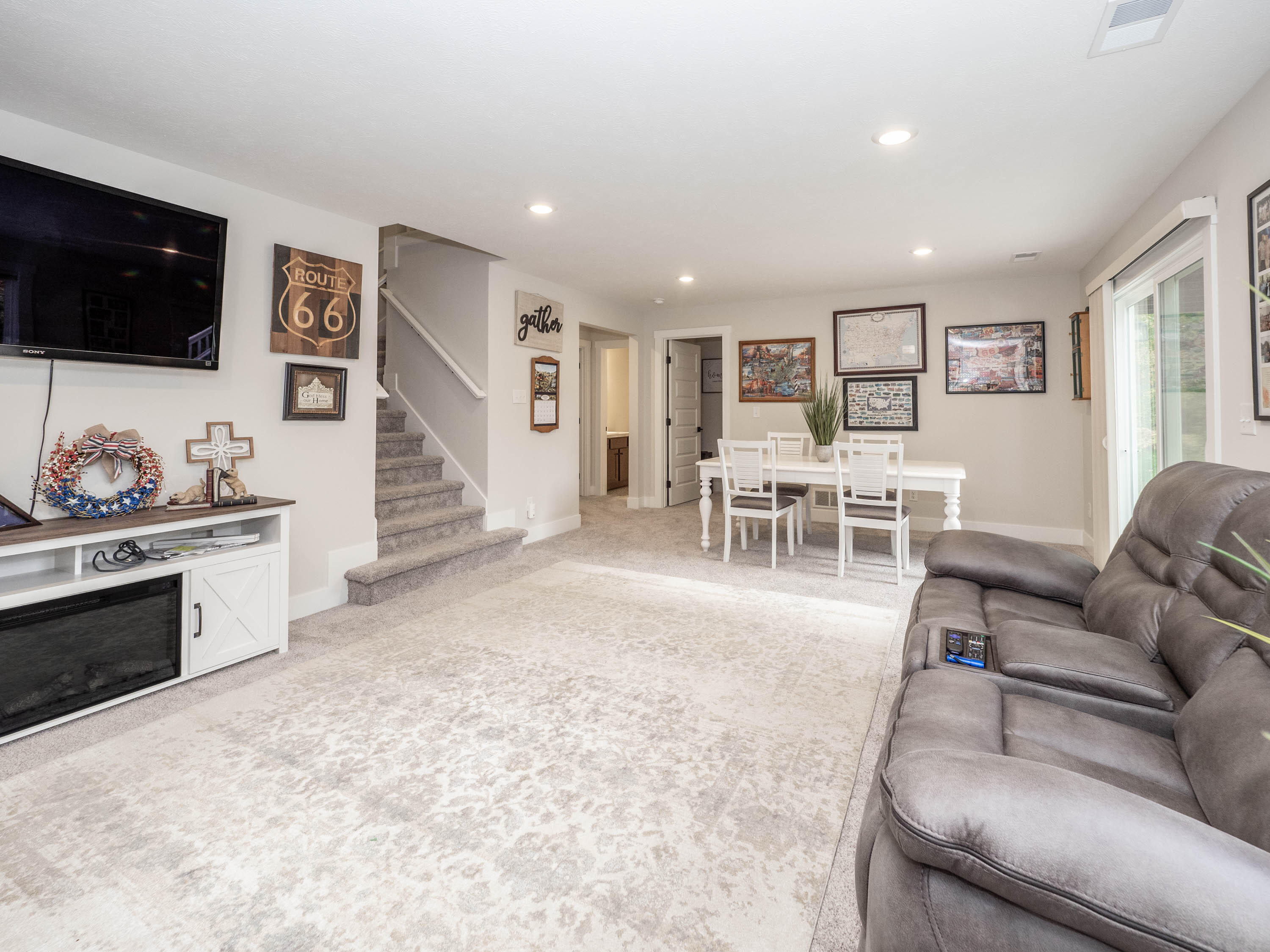 211 Hickory Valley Drive Kalamazoo MI 49009