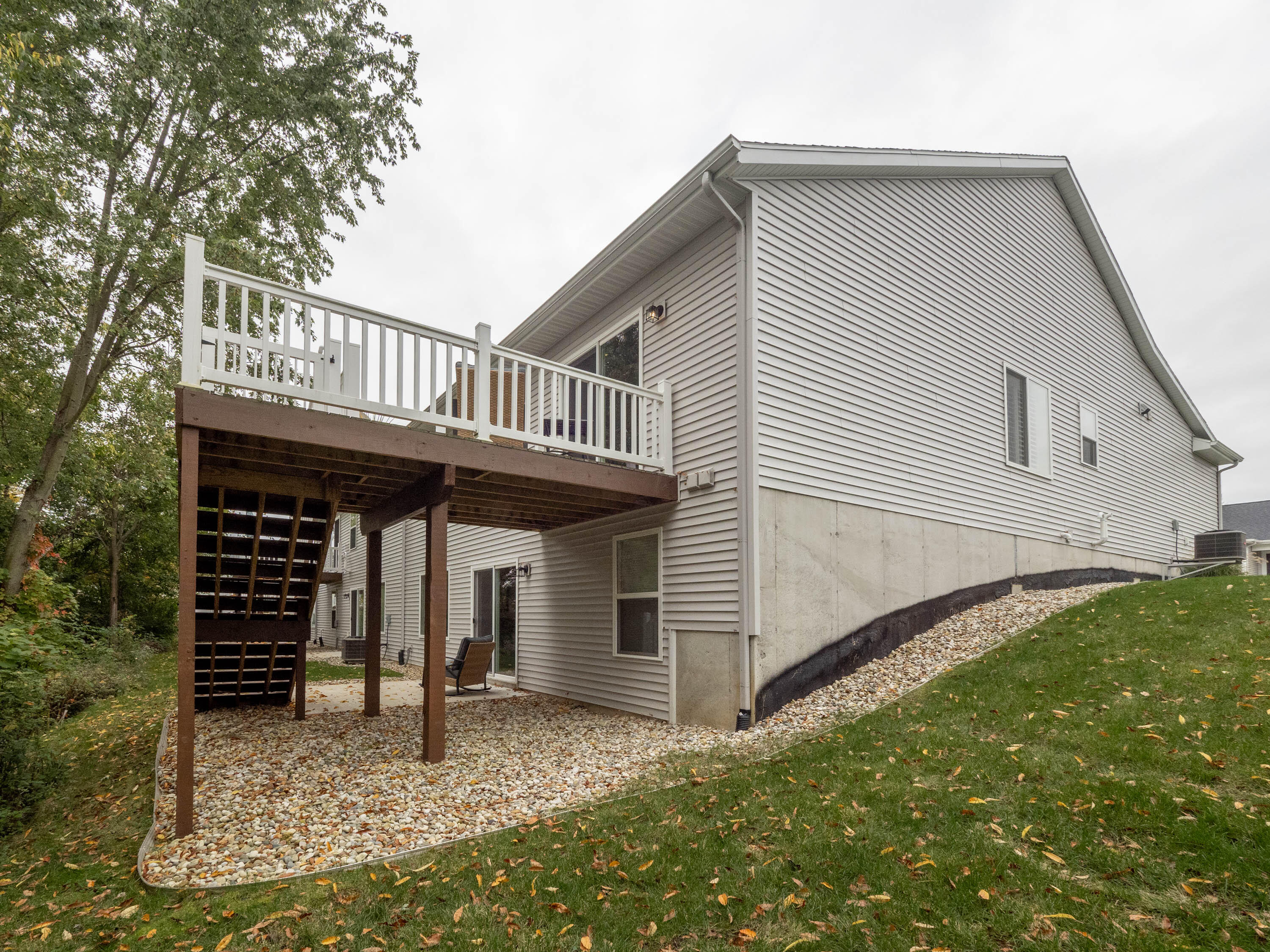211 Hickory Valley Drive Kalamazoo MI 49009