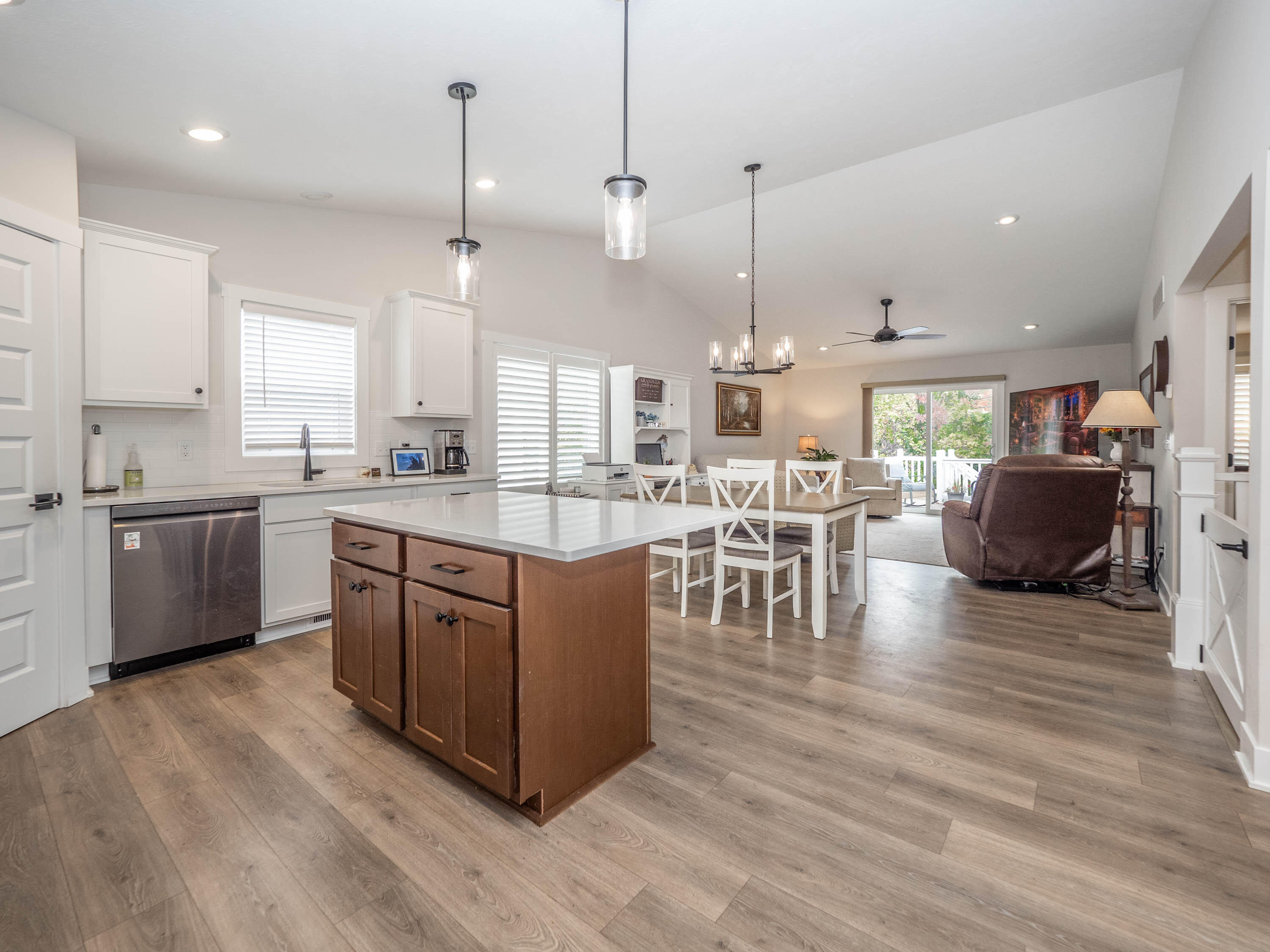 211 Hickory Valley Drive Kalamazoo MI 49009