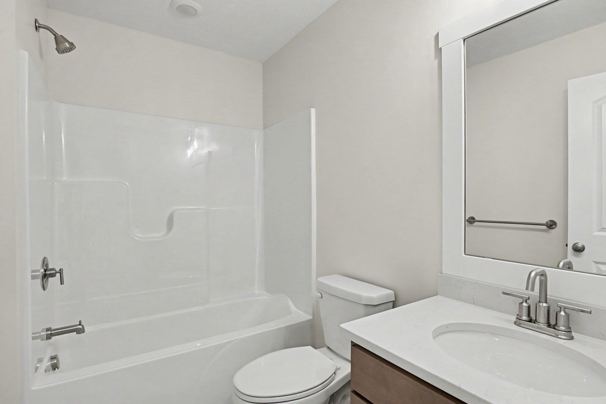 6599 Bellflower Drive SW Zeeland MI 49464