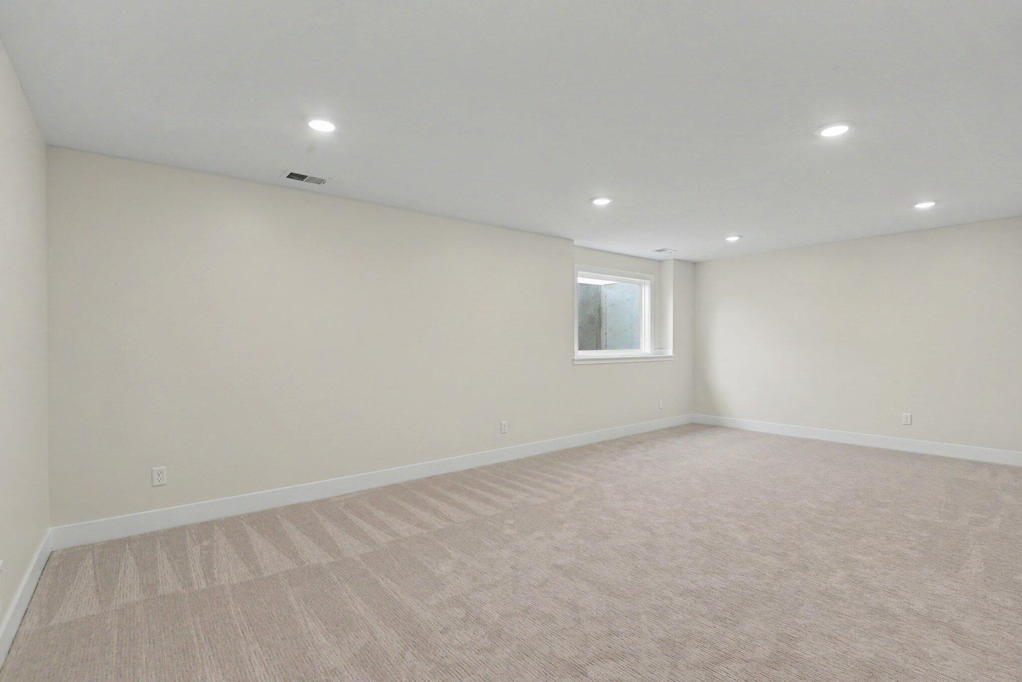 6599 Bellflower Drive SW Zeeland MI 49464