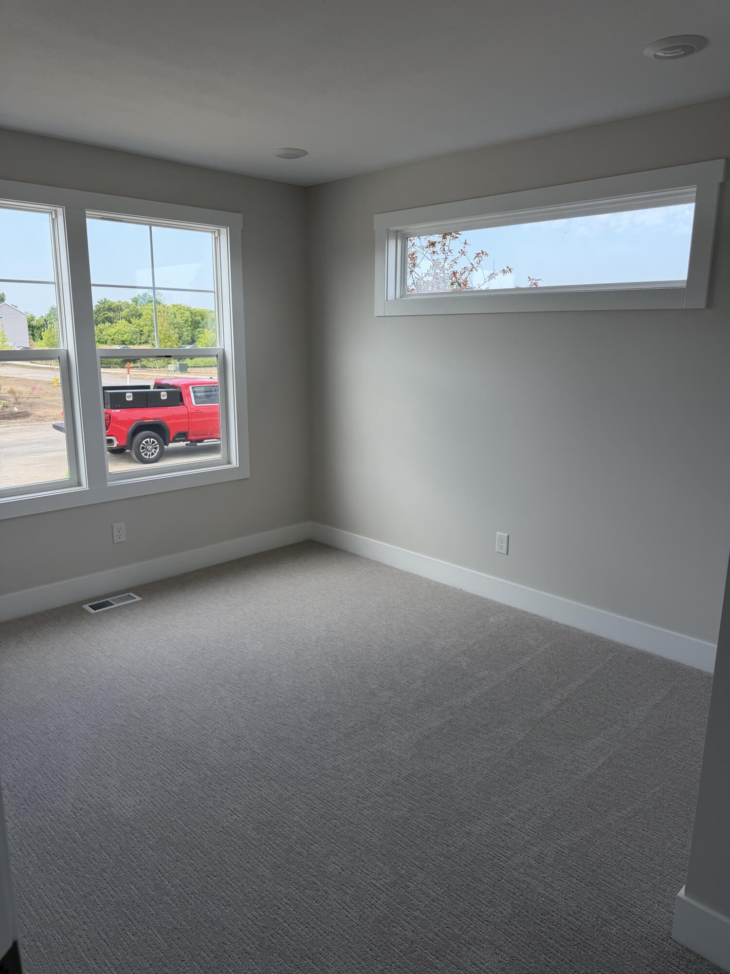 6599 Bellflower Drive SW Zeeland MI 49464