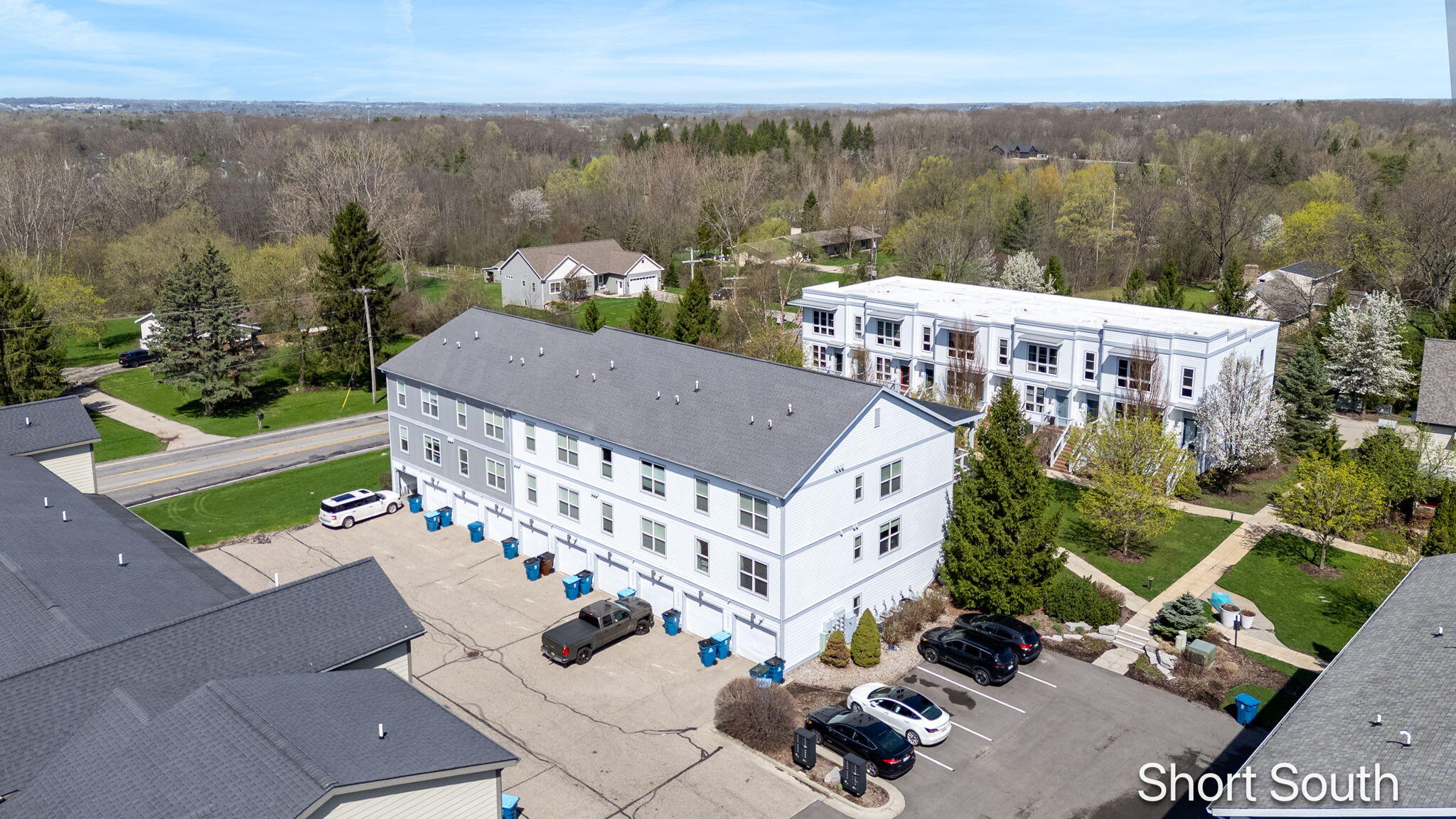 2090 Celadon Drive NE Grand Rapids MI 49525