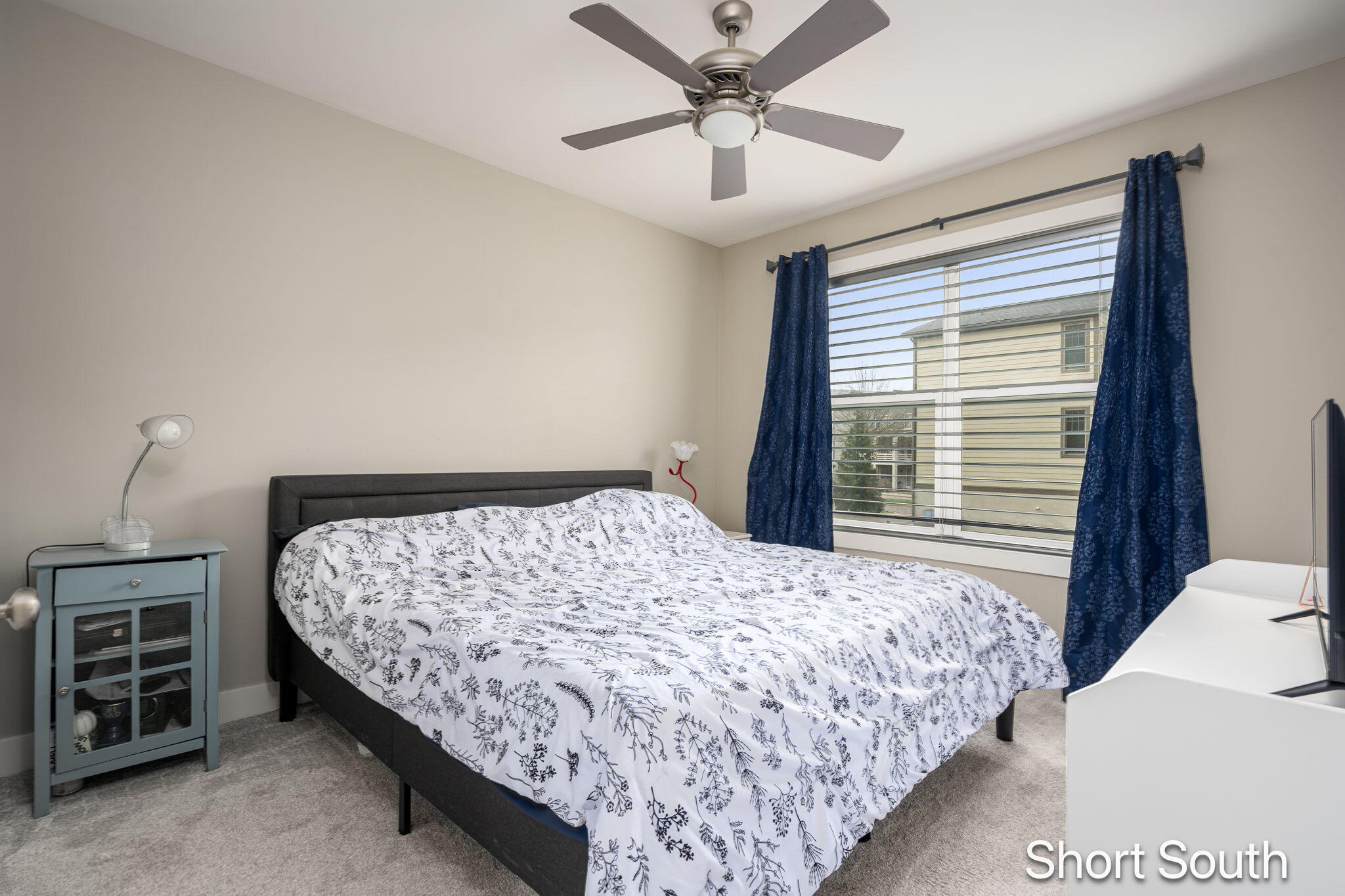 2090 Celadon Drive NE Grand Rapids MI 49525