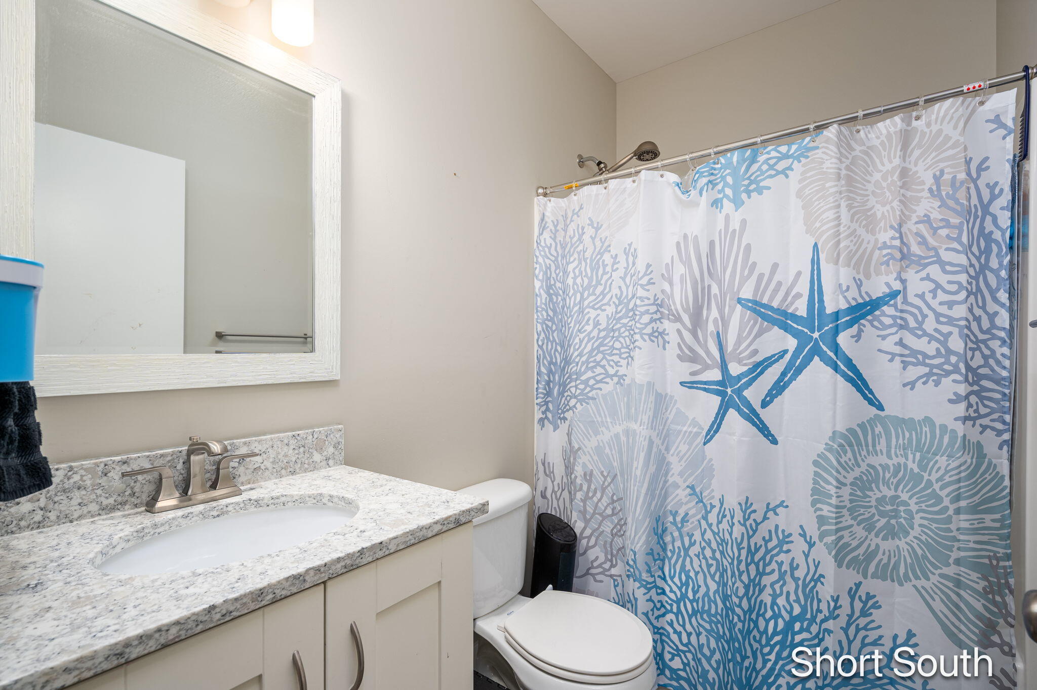 2090 Celadon Drive NE Grand Rapids MI 49525