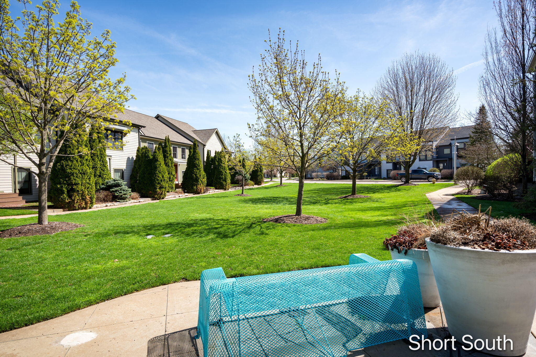 2090 Celadon Drive NE Grand Rapids MI 49525