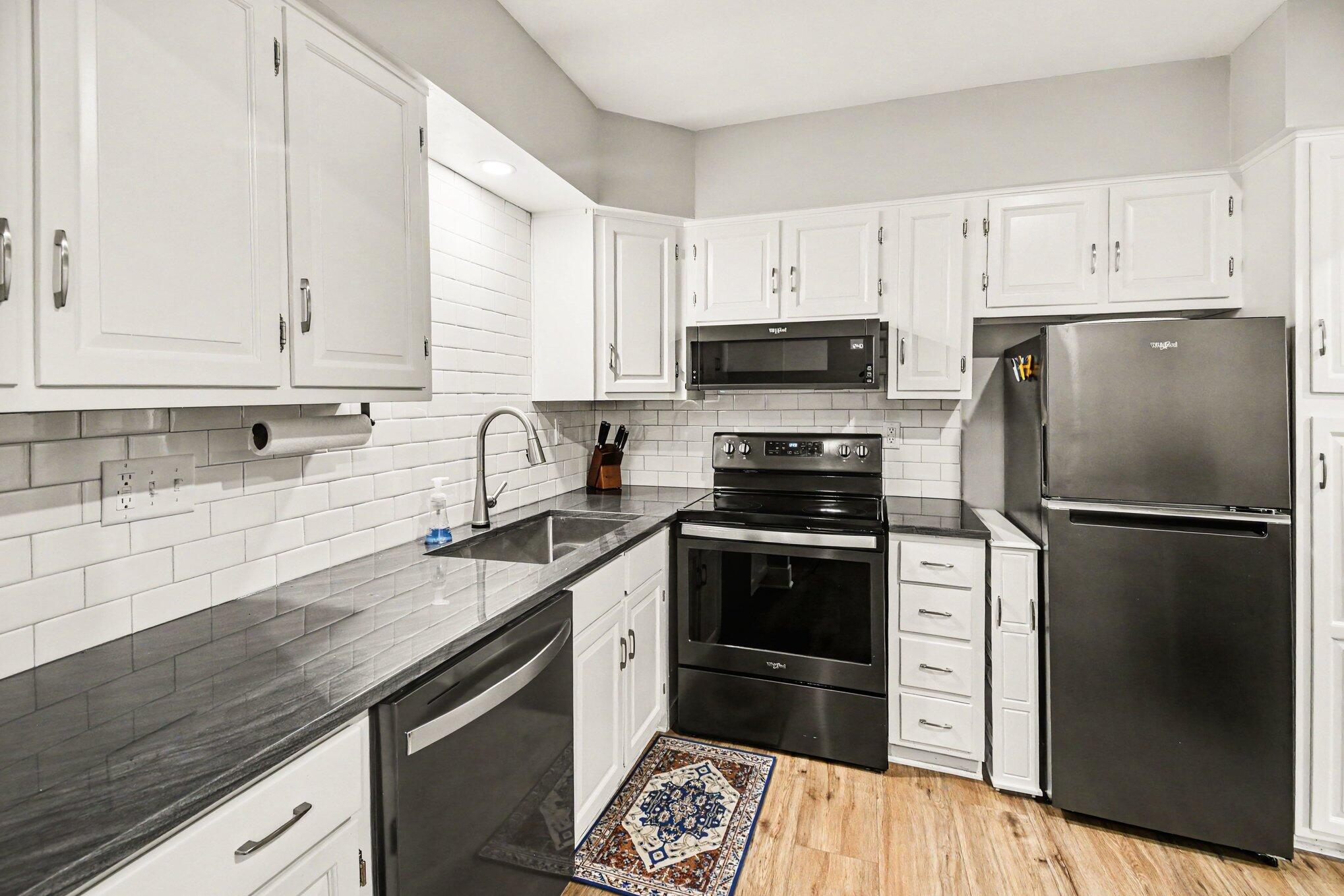 2759 Leonard Street NW Grand Rapids MI 49504