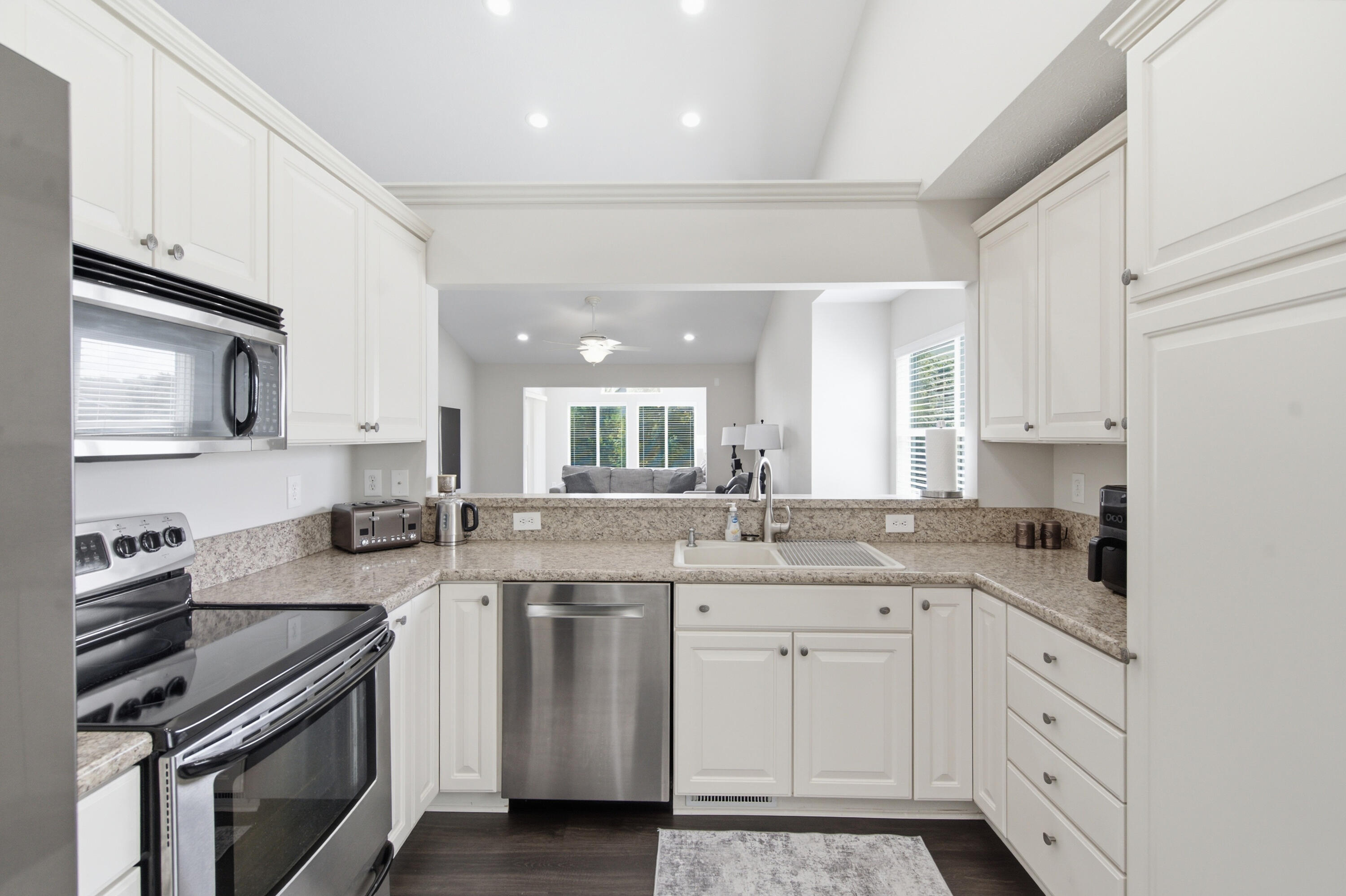 2175 Gray Oak Cove Portage MI 49024