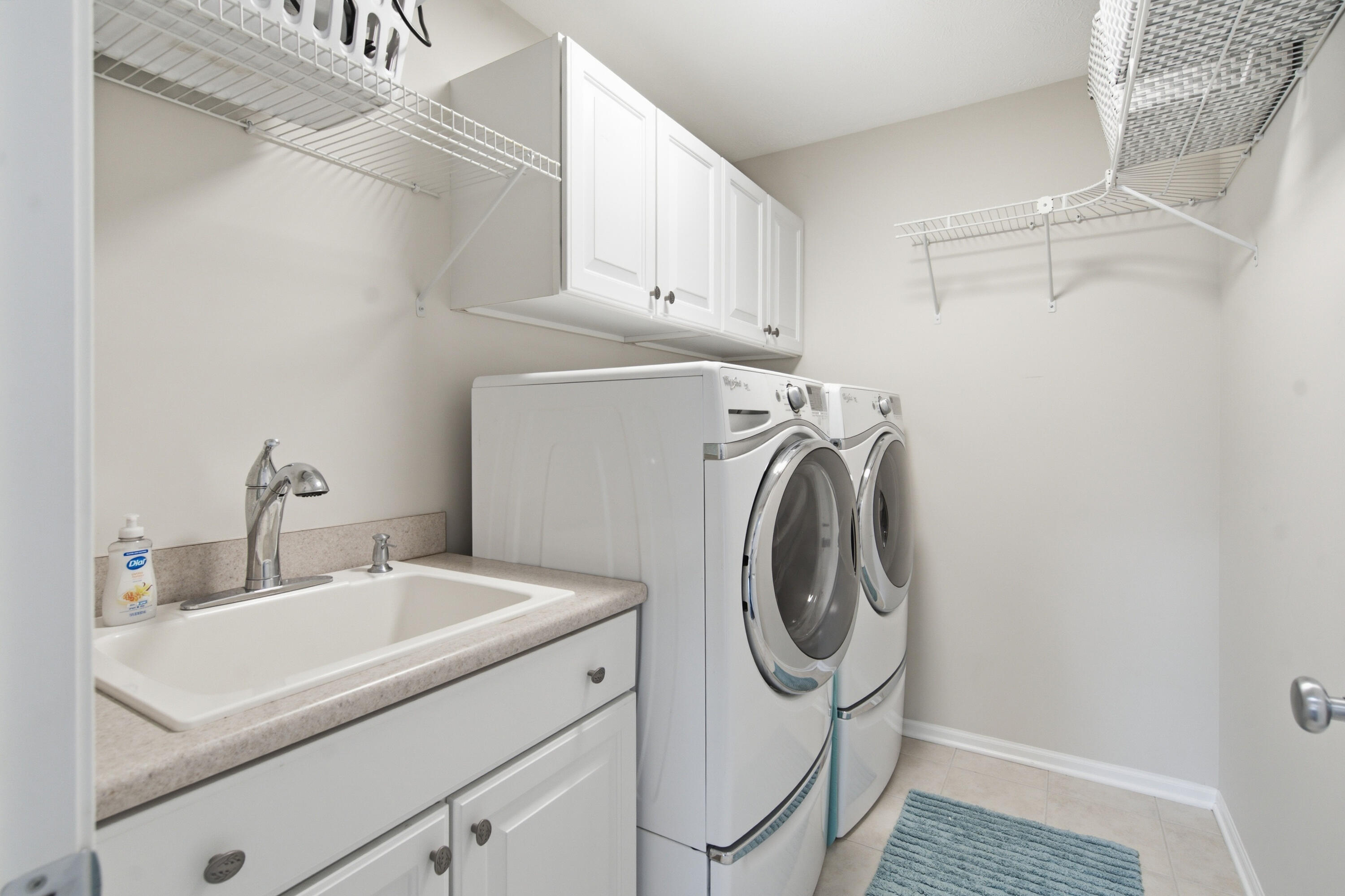 2175 Gray Oak Cove Portage MI 49024