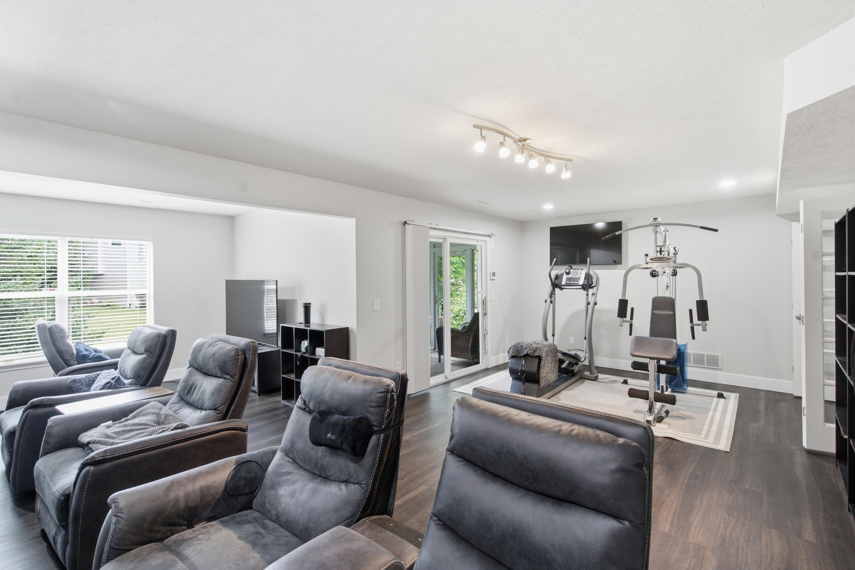 2175 Gray Oak Cove Portage MI 49024