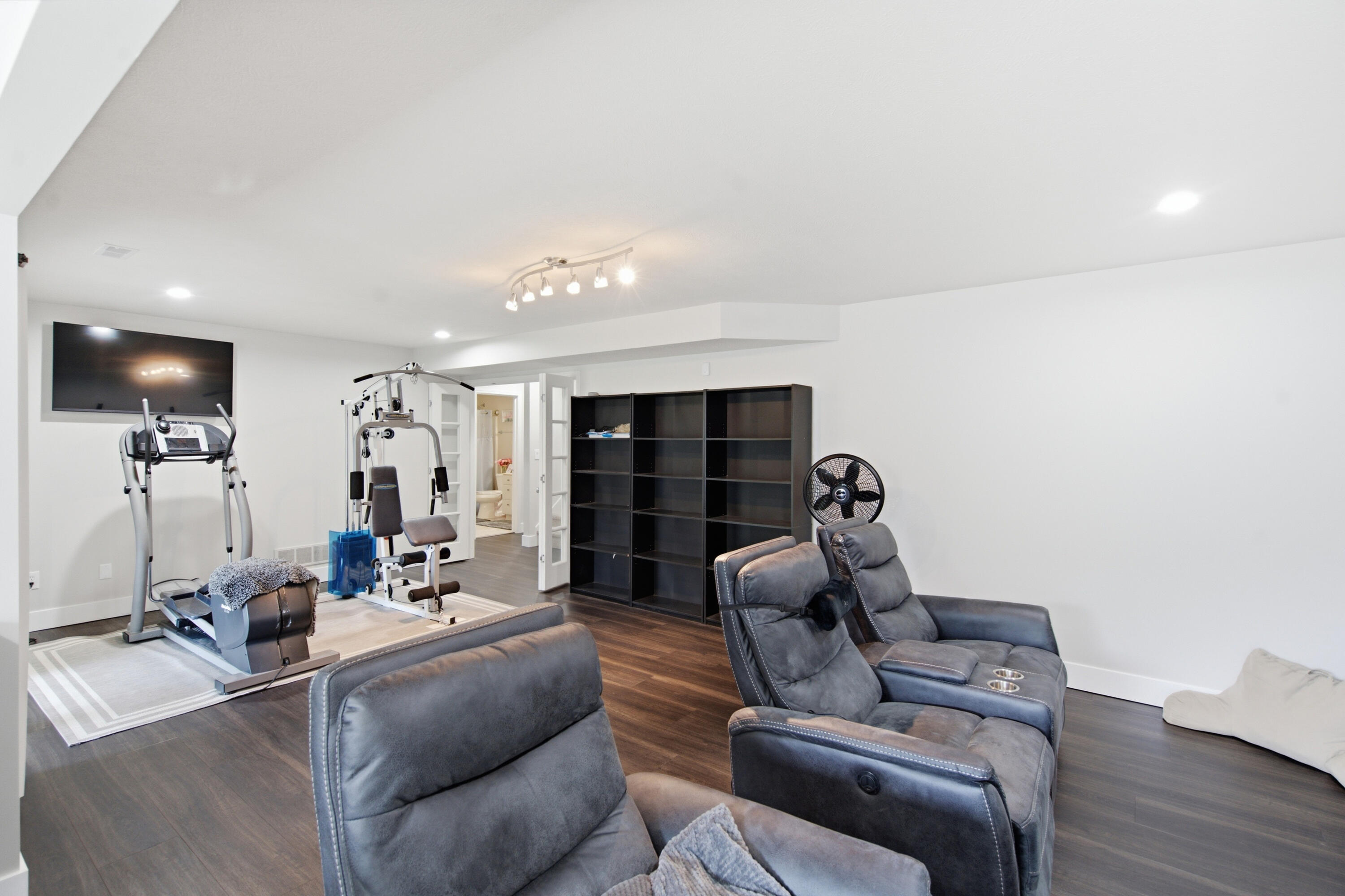 2175 Gray Oak Cove Portage MI 49024