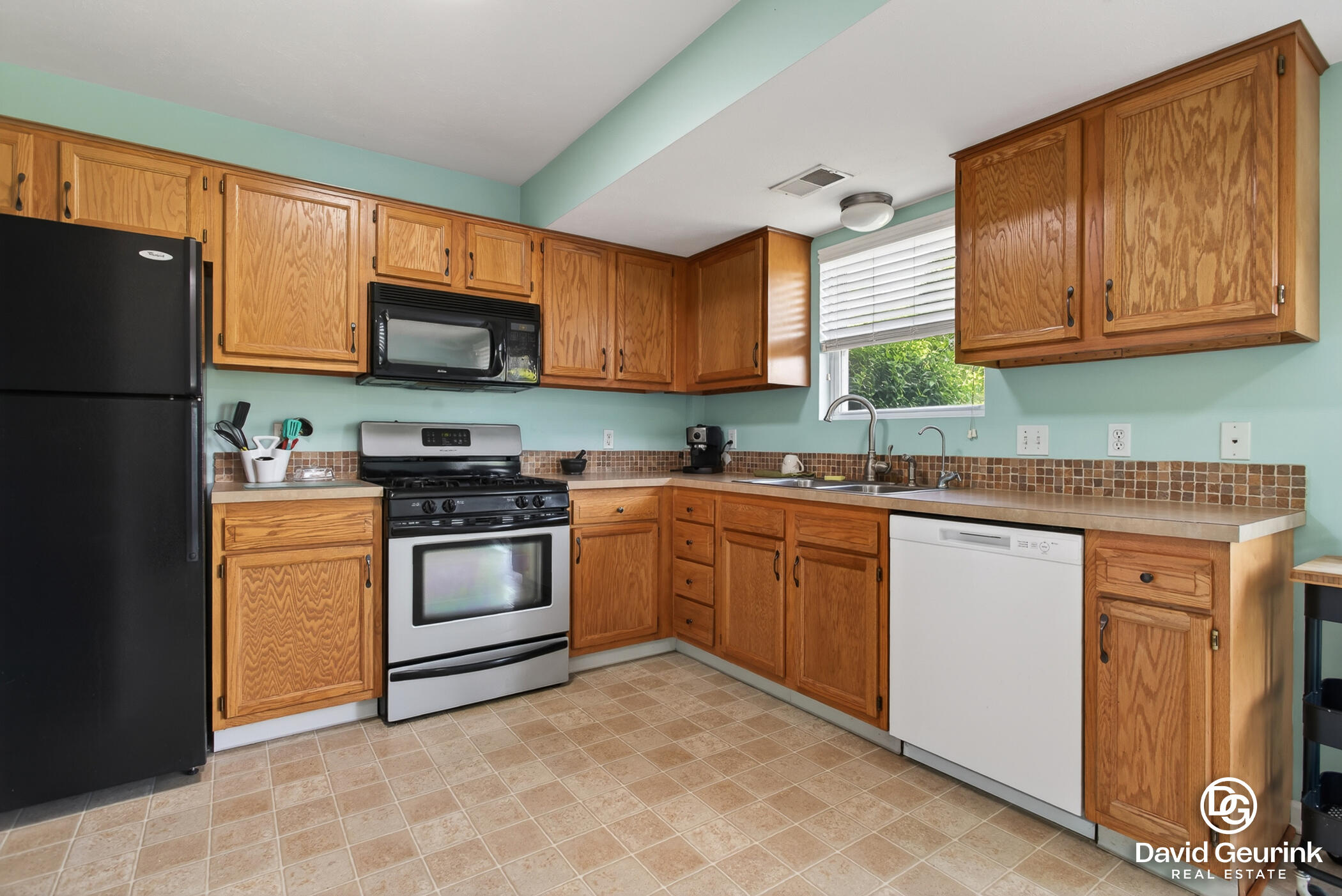 11929 Bush Court Holland MI 49424