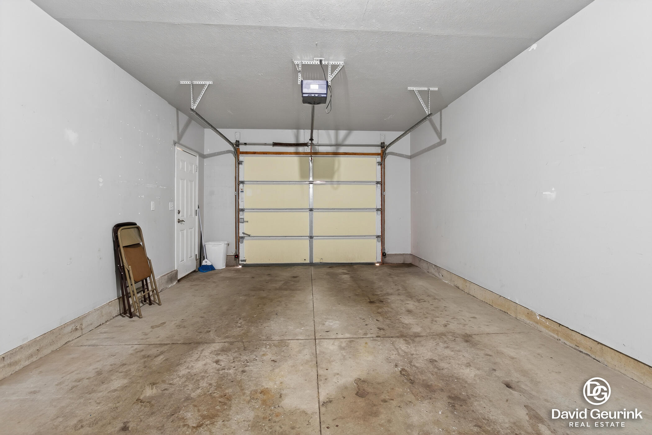 11929 Bush Court Holland MI 49424