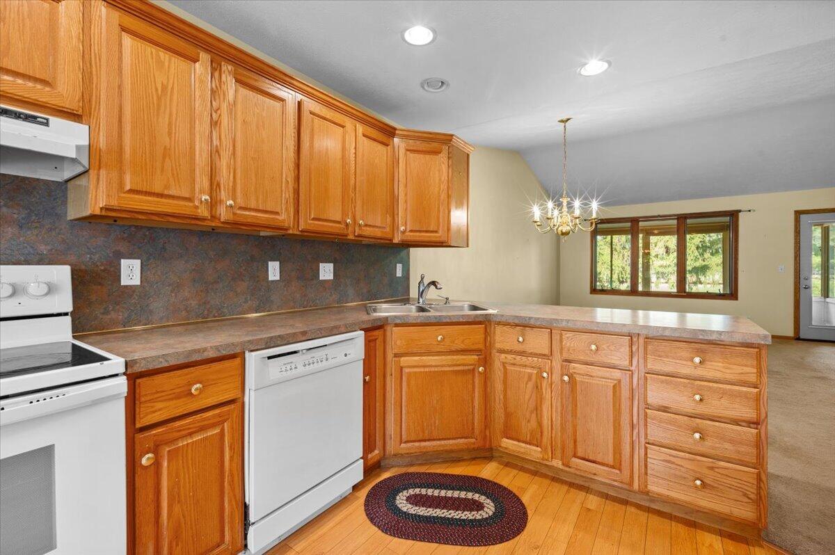 2506 Falcon Pointe Drive NW Grand Rapids MI 49534