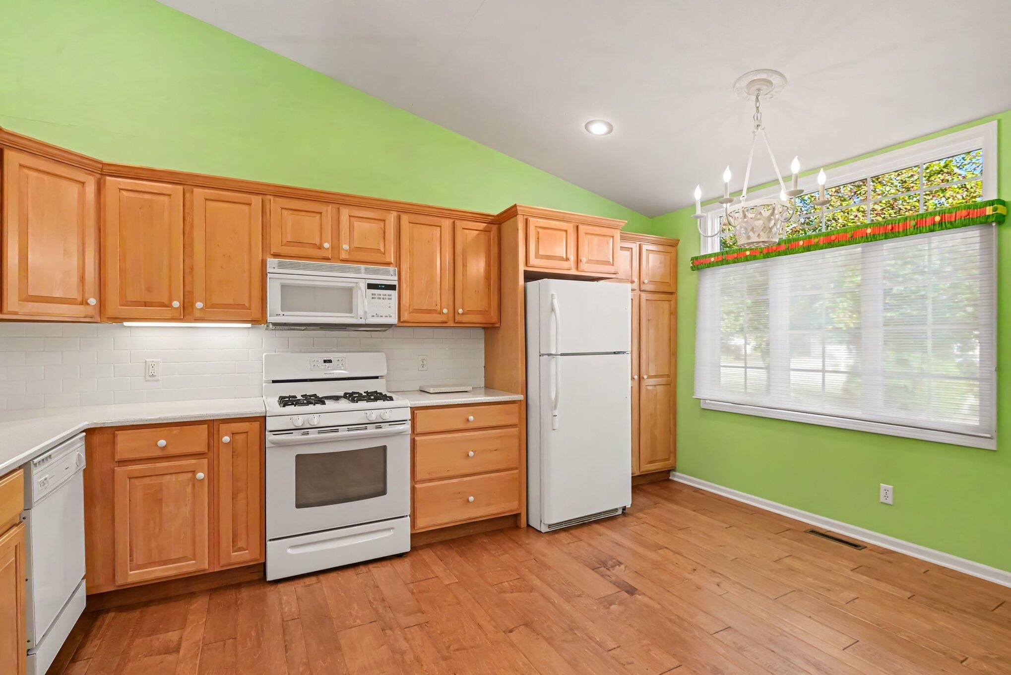 266 Winter Oaks E Holland MI 49424