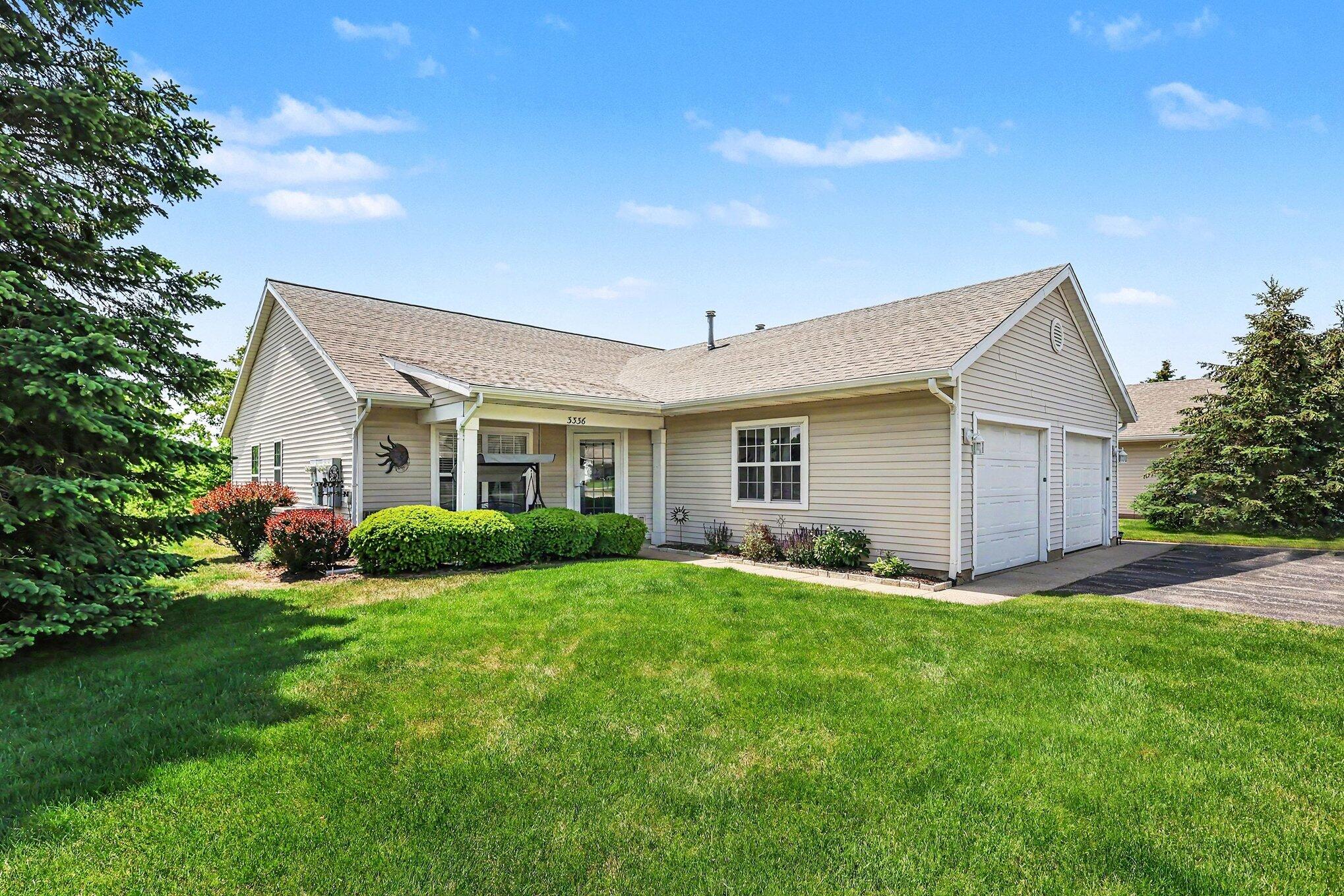 3336 Clear Vista Court NE Grand Rapids MI 49525