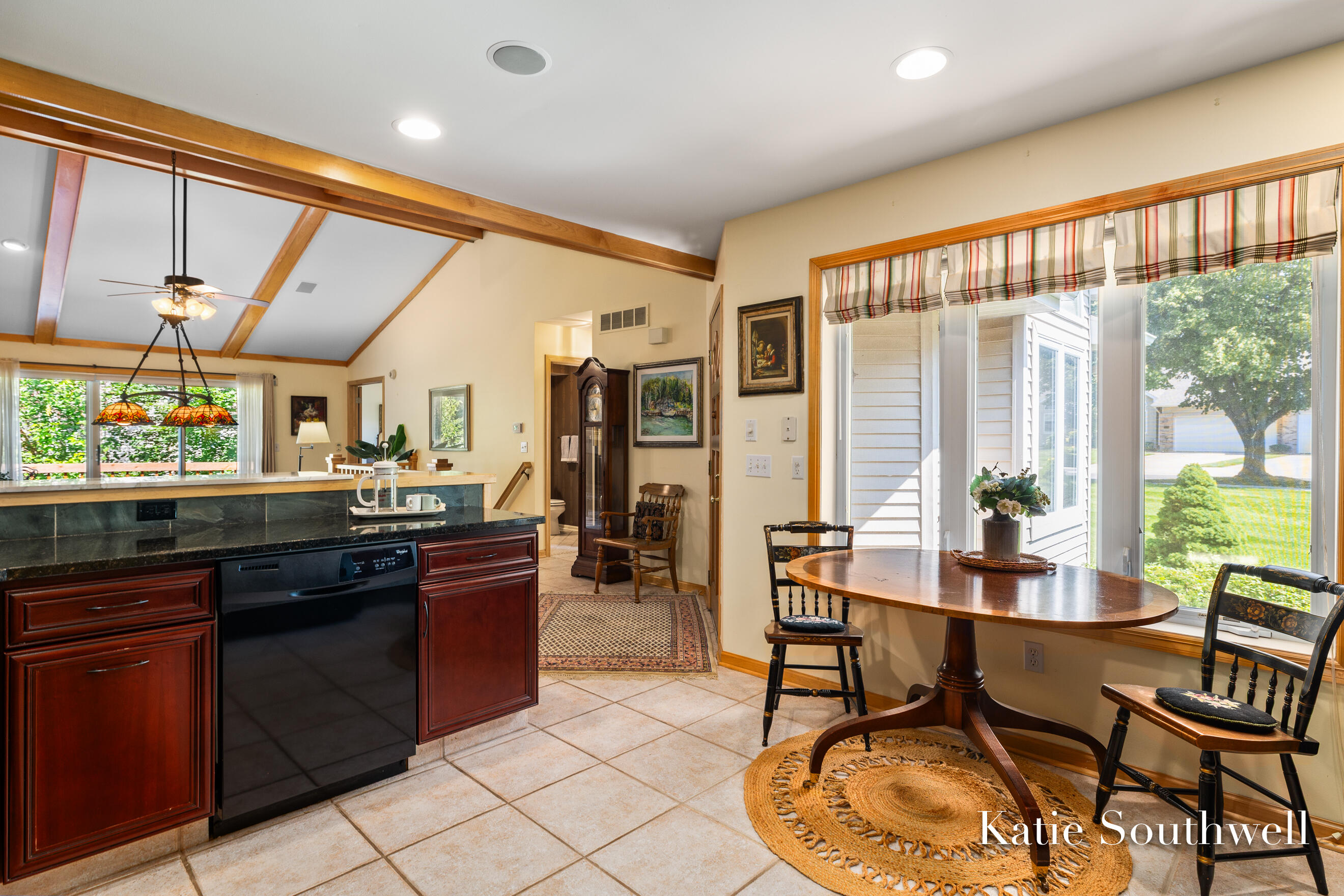 2116 Shetland Drive NE Grand Rapids MI 49505
