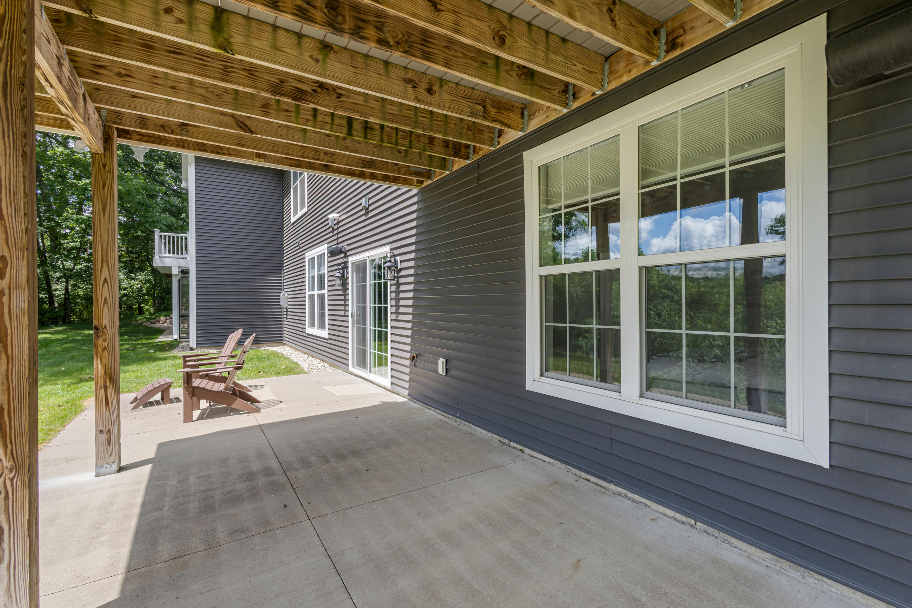 2213 Hunters Pond Kalamazoo MI 49048