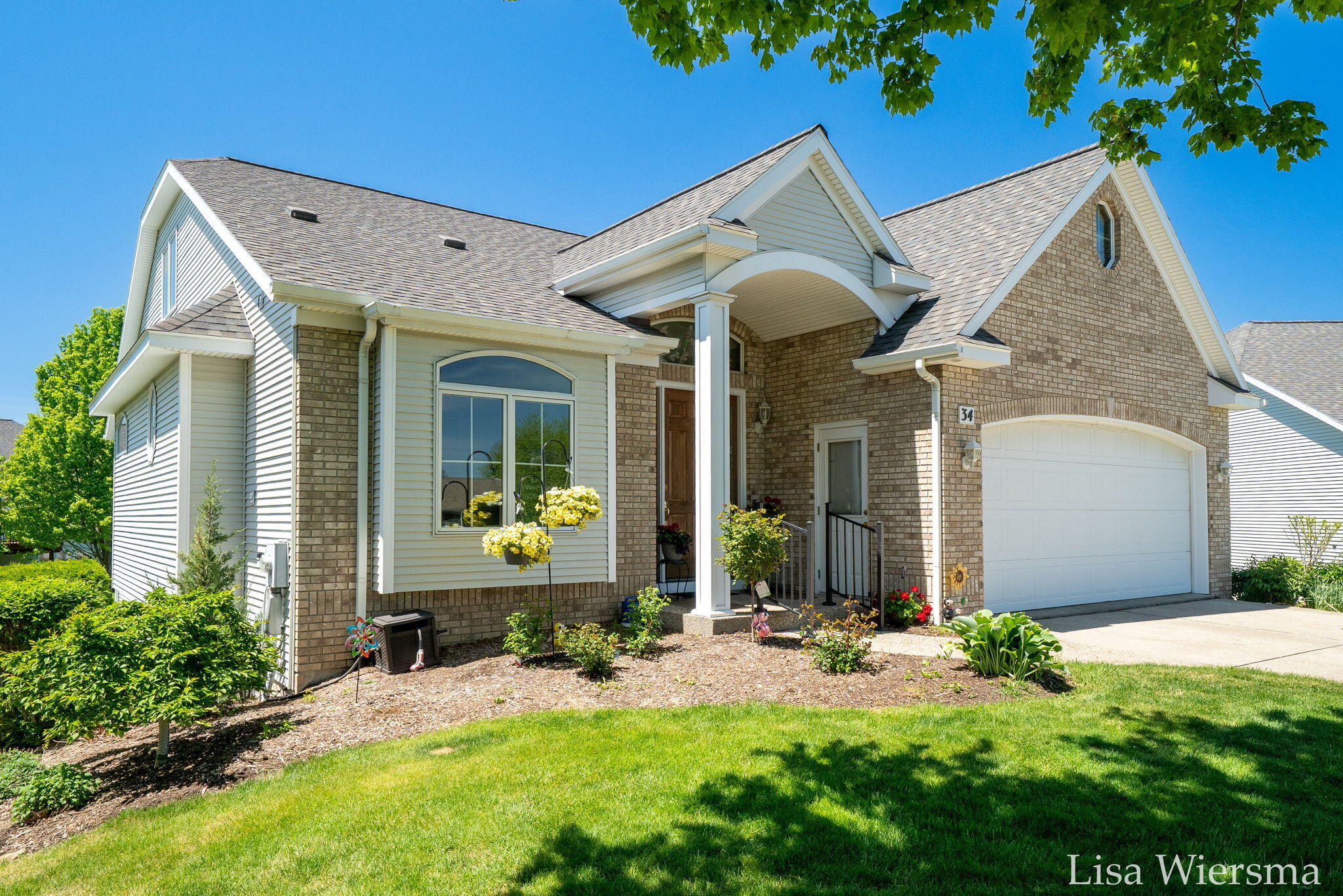 34 Regal Court Zeeland MI 49464
