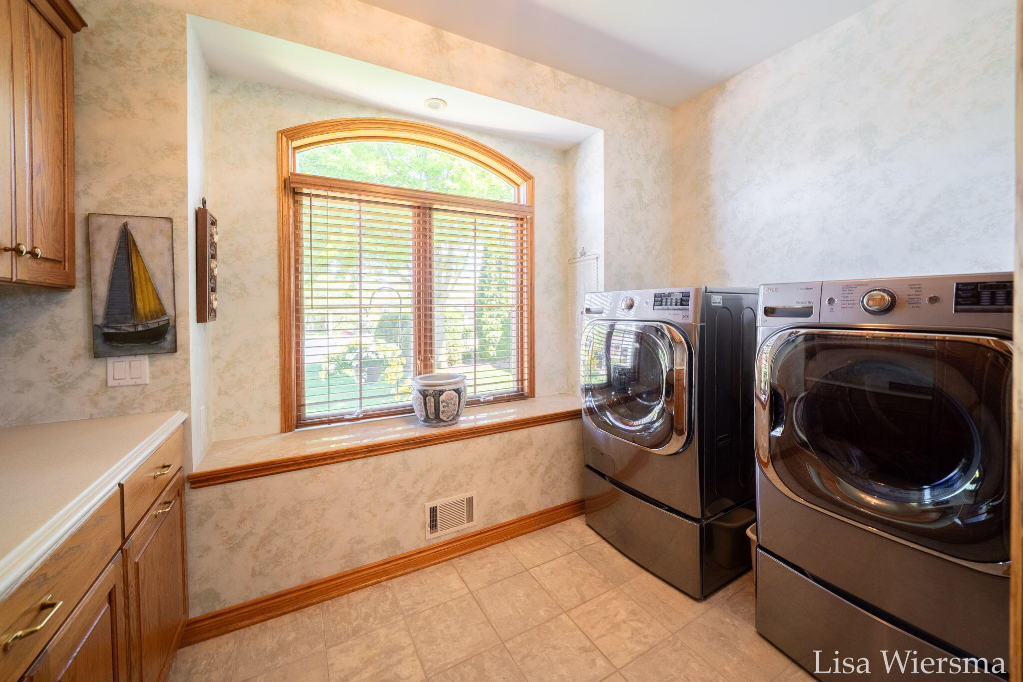 34 Regal Court Zeeland MI 49464