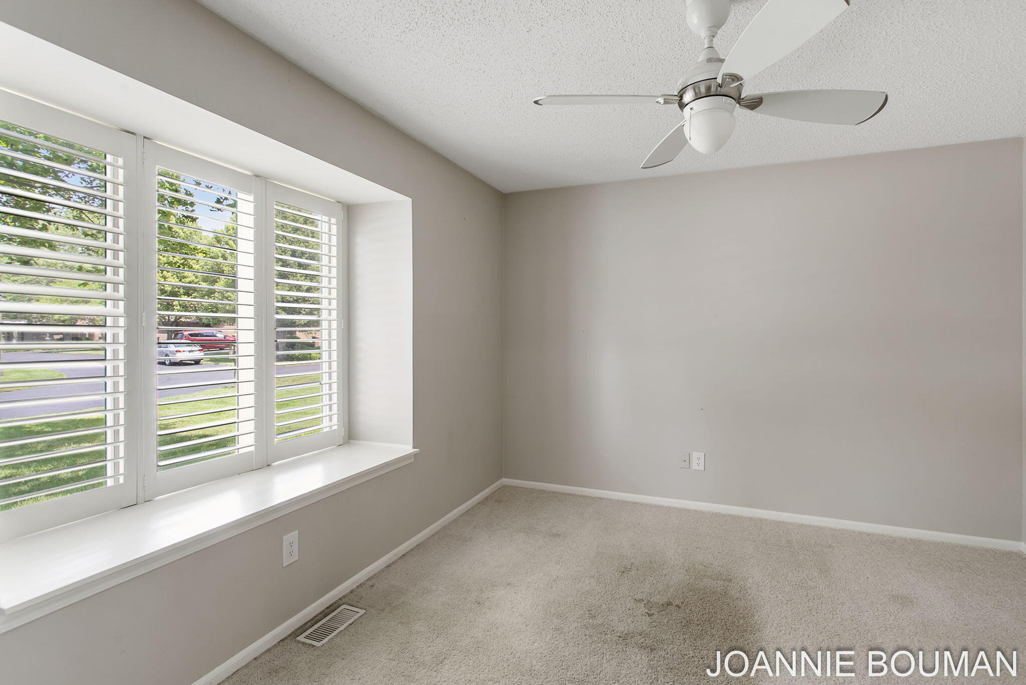280 Winsted Avenue Holland MI 49423