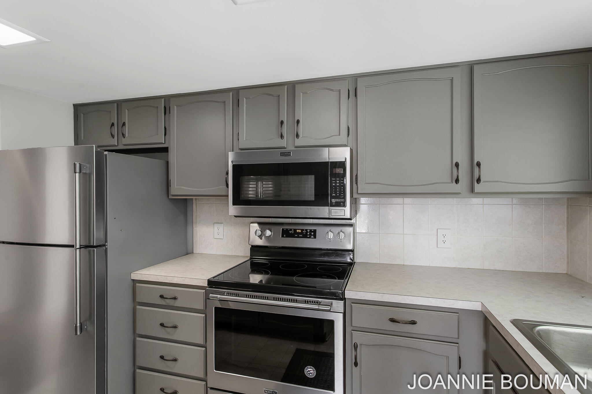 280 Winsted Avenue Holland MI 49423