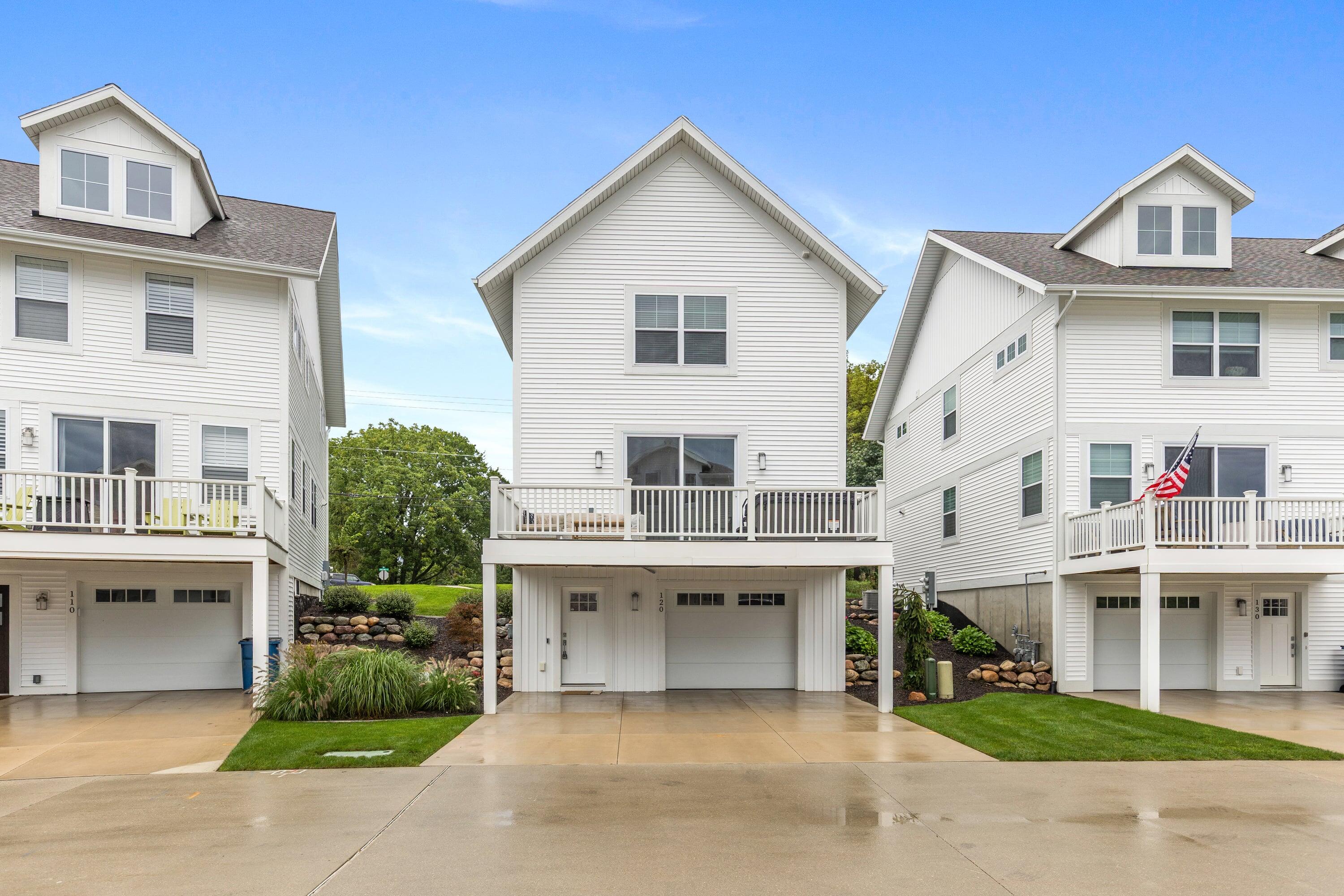 120 Kewatin Court Douglas MI 49406