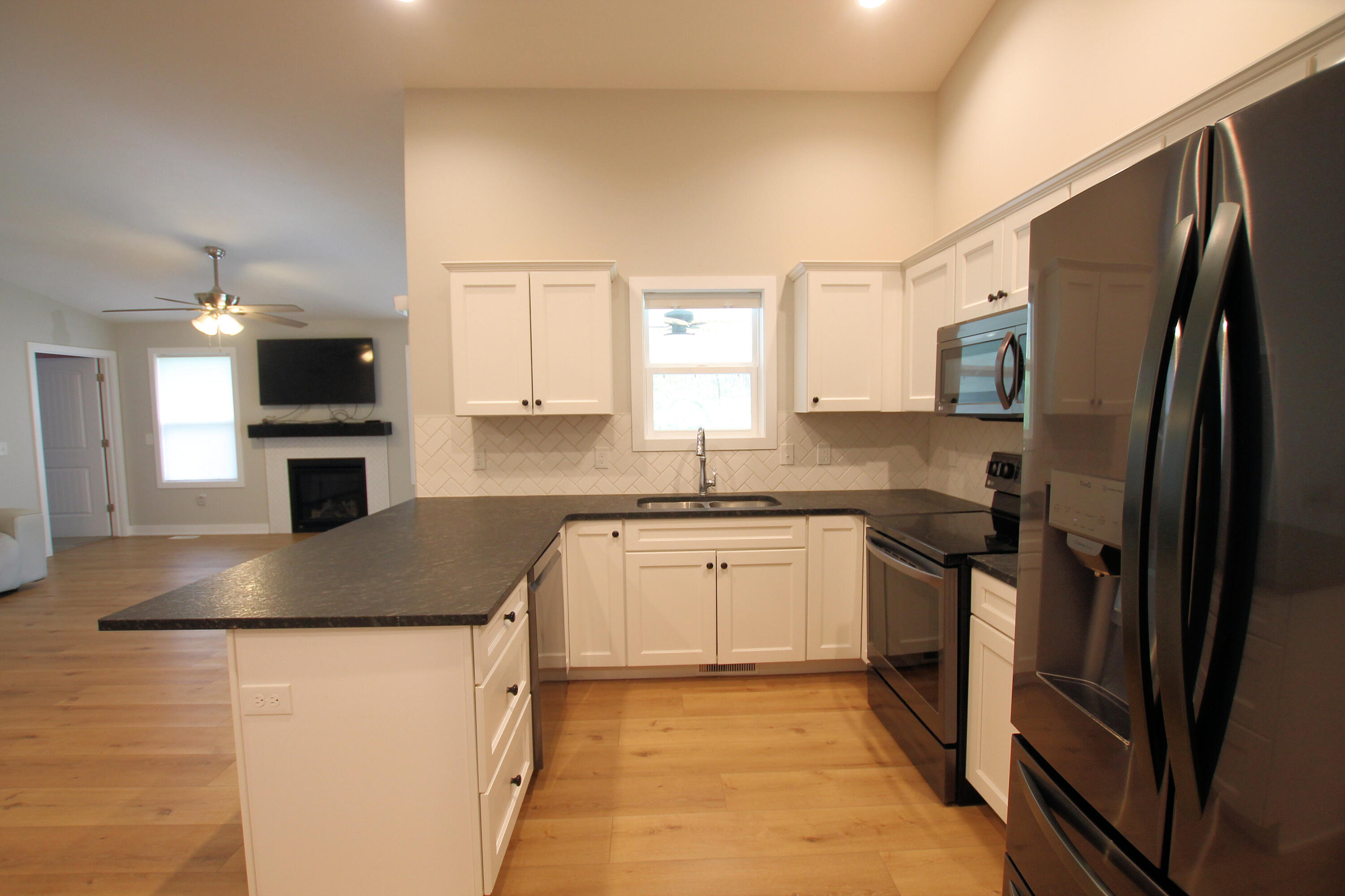 7241 Glendora Lane Kalamazoo MI 49009