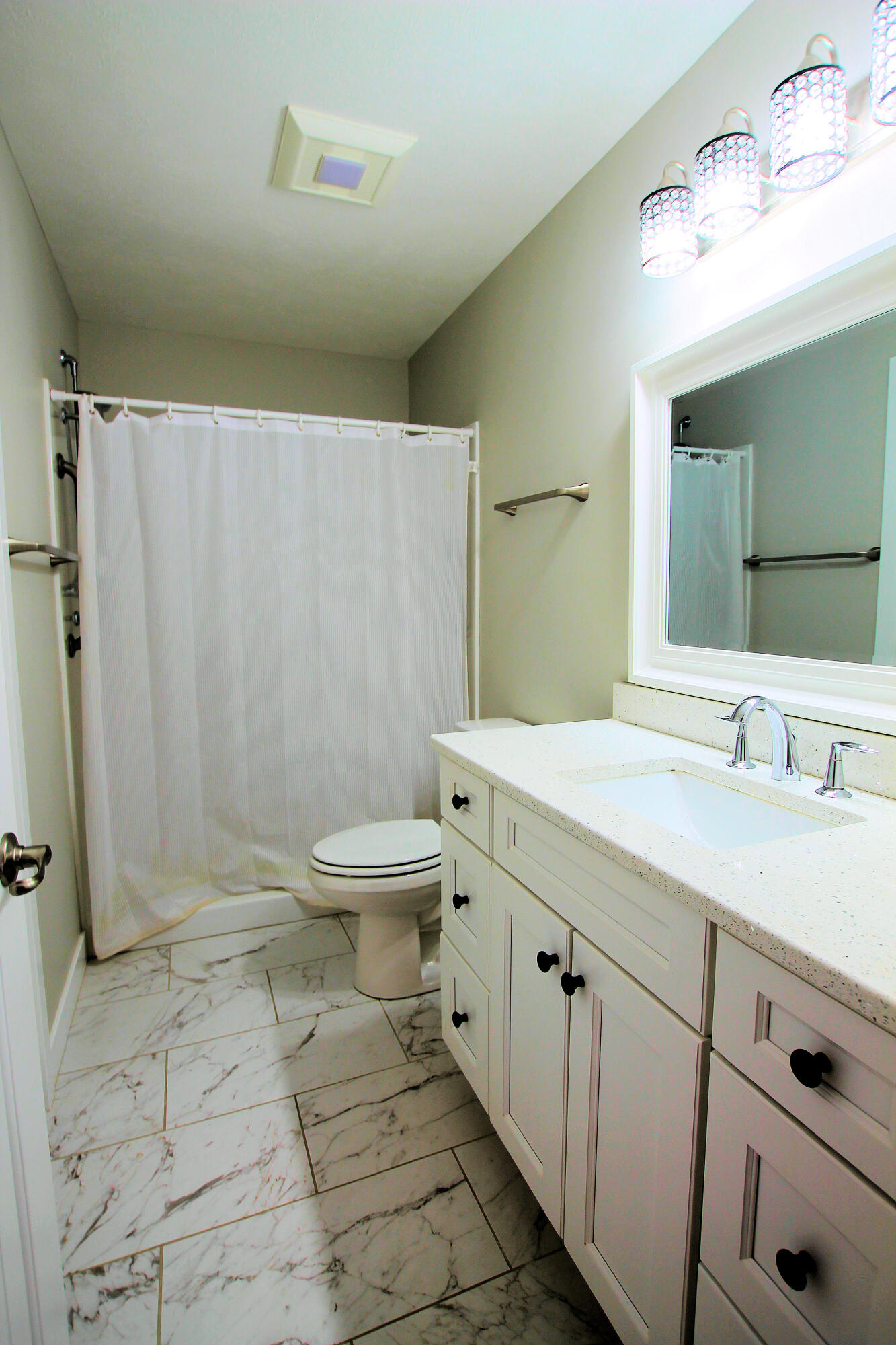 7241 Glendora Lane Kalamazoo MI 49009