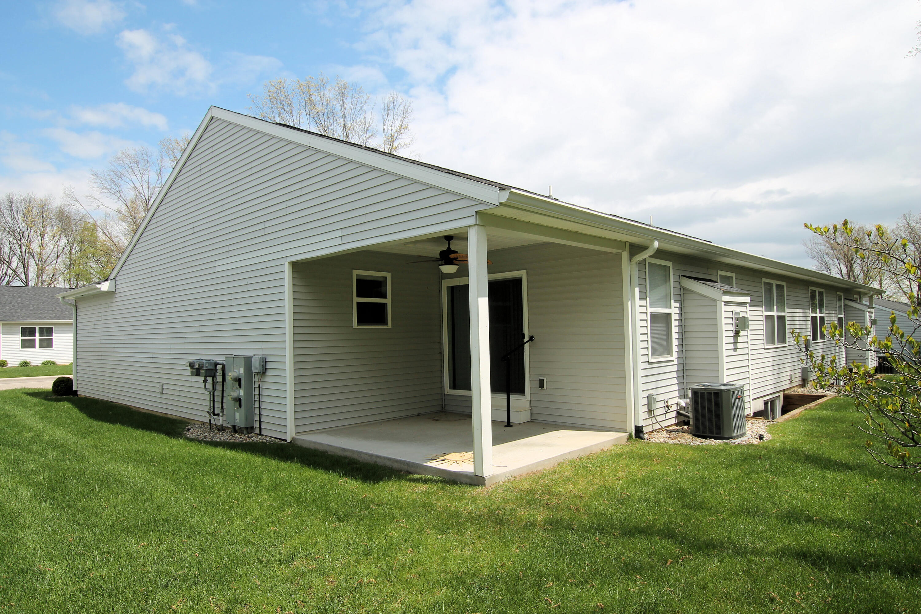 7241 Glendora Lane Kalamazoo MI 49009