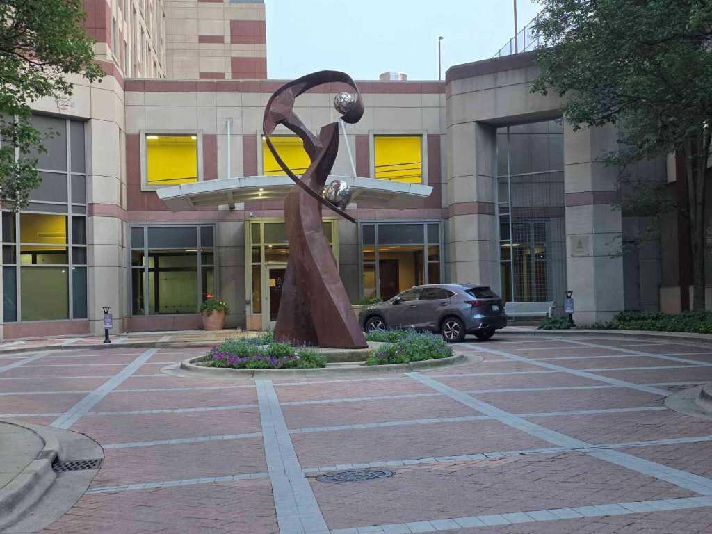 122 Campau Circle NW Grand Rapids MI 49503