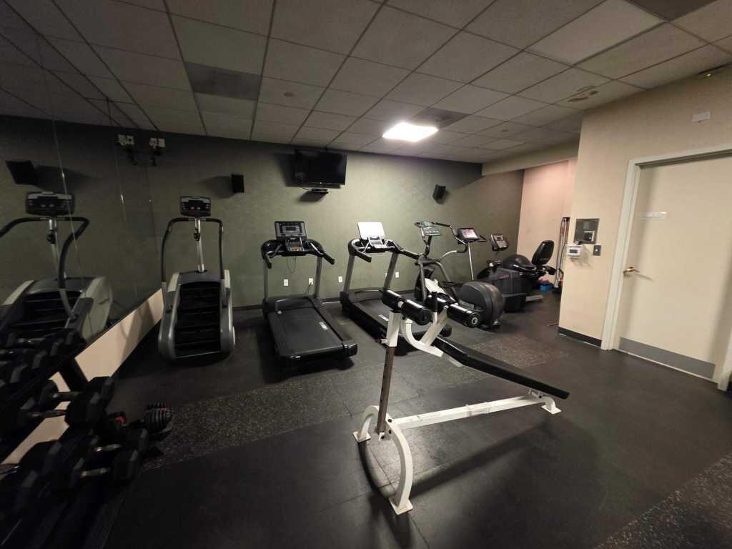 122 Campau Circle NW Grand Rapids MI 49503