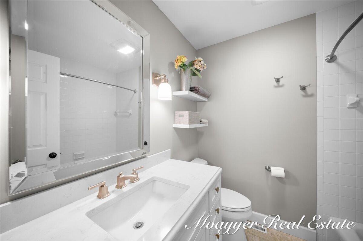 6204 Tahoe Drive SE Grand Rapids MI 49546
