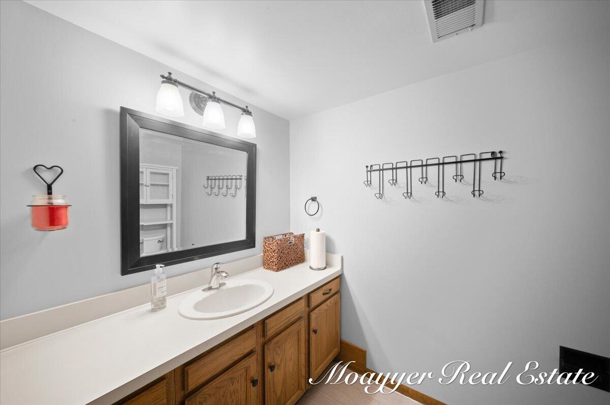 6204 Tahoe Drive SE Grand Rapids MI 49546
