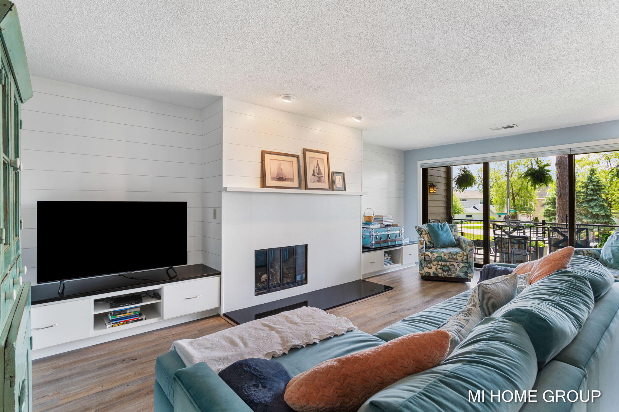 1745 Ottawa Beach Holland MI 49424