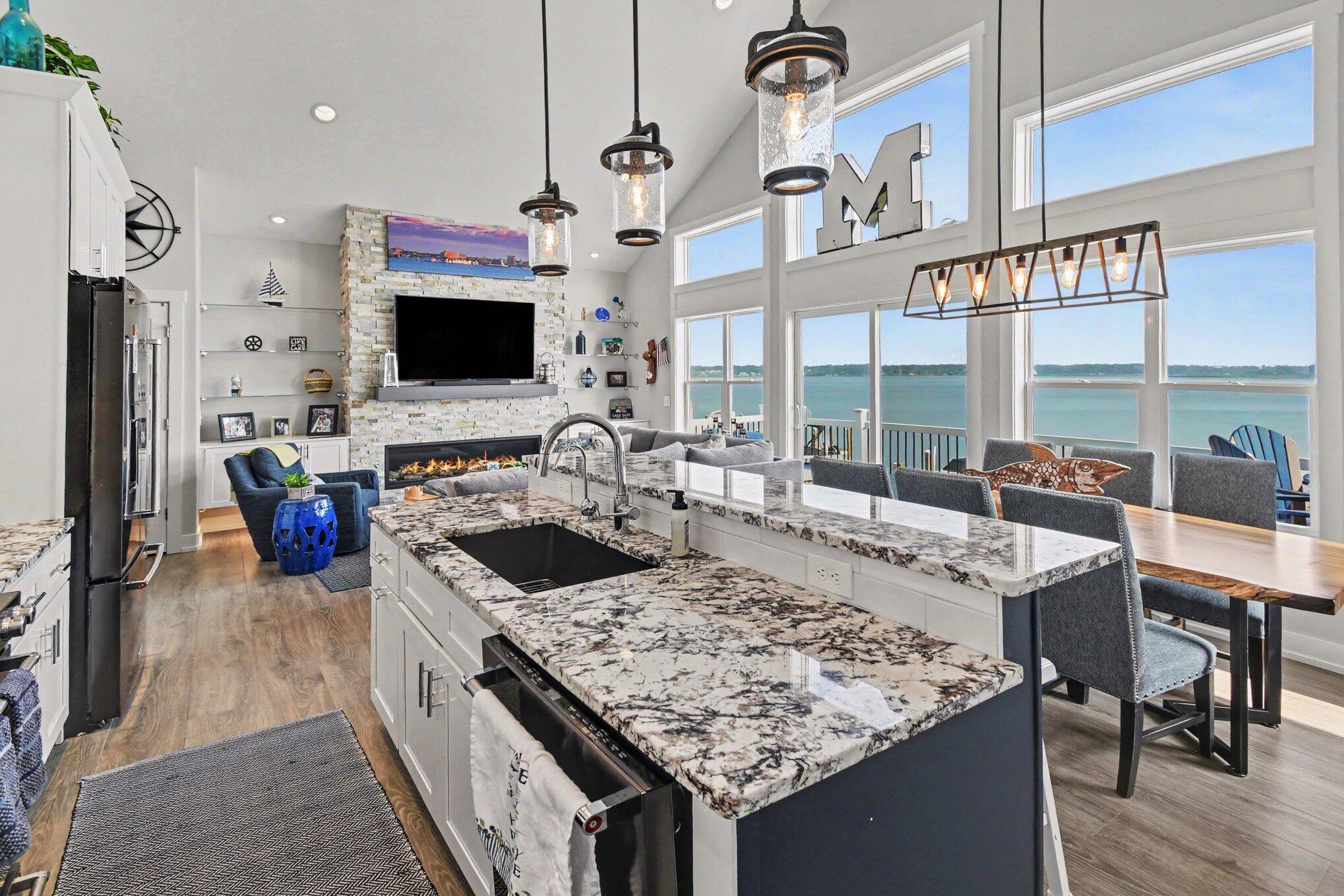 303 Terrace Point Circle Muskegon MI 49440