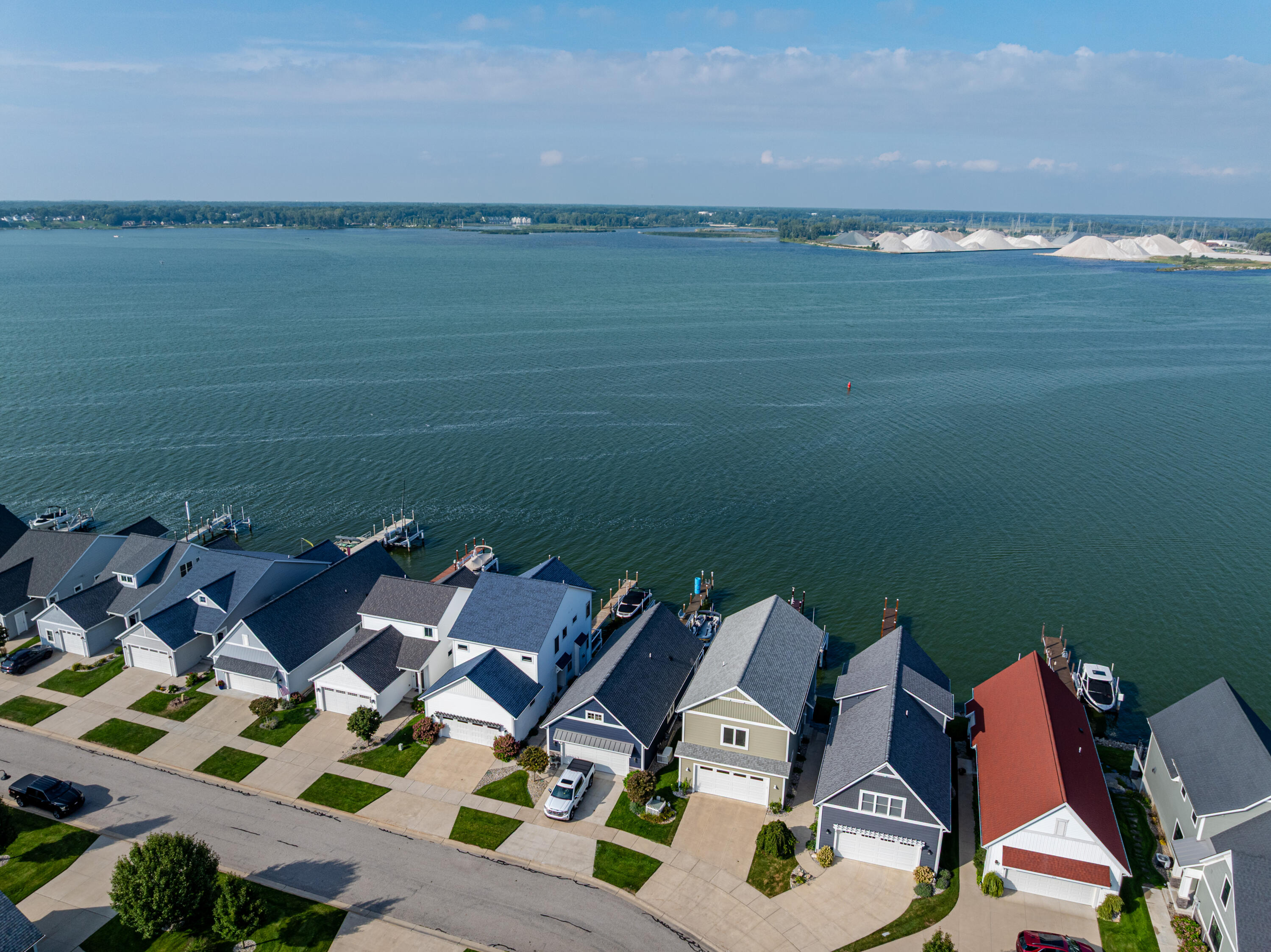 303 Terrace Point Circle Muskegon MI 49440