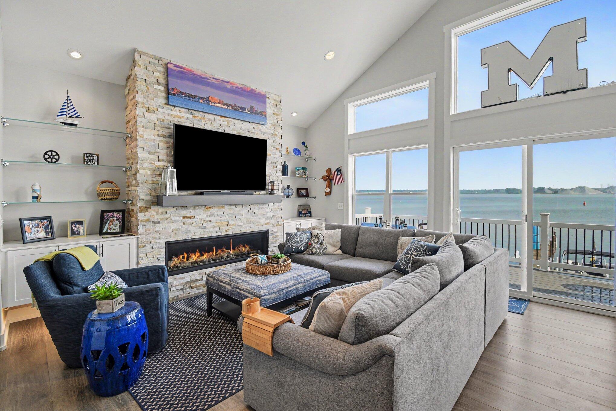 303 Terrace Point Circle Muskegon MI 49440
