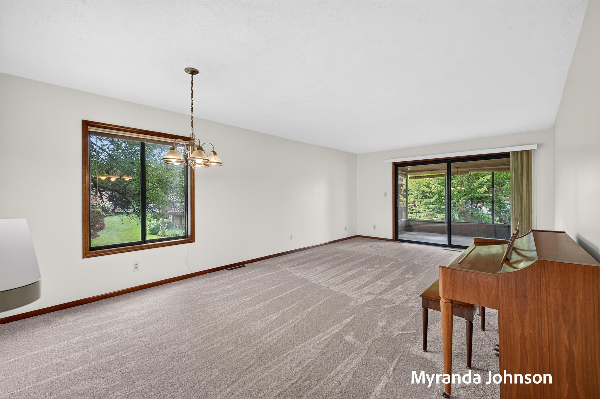 743 Bradford Place NE Grand Rapids MI 49525