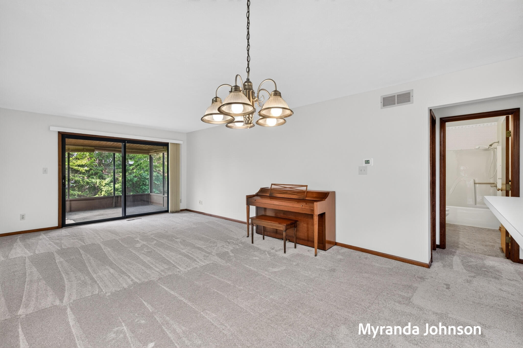 743 Bradford Place NE Grand Rapids MI 49525